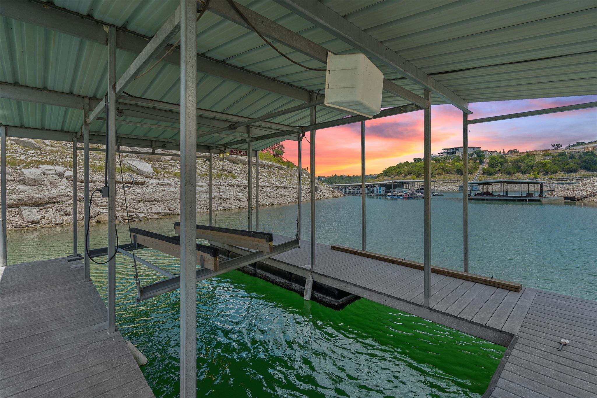 2449 Crosswind Dr, Lakeway, TX 78669