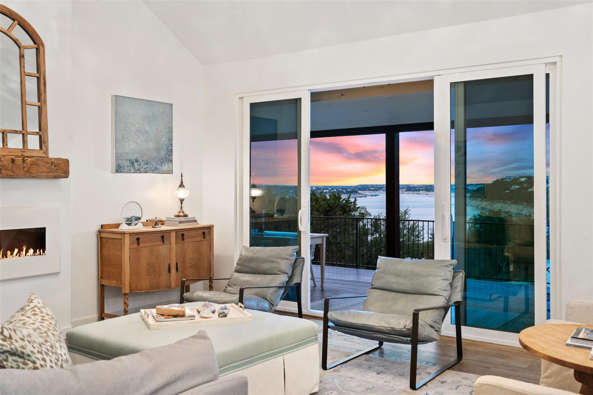 2449 Crosswind Dr, Lakeway, TX 78669