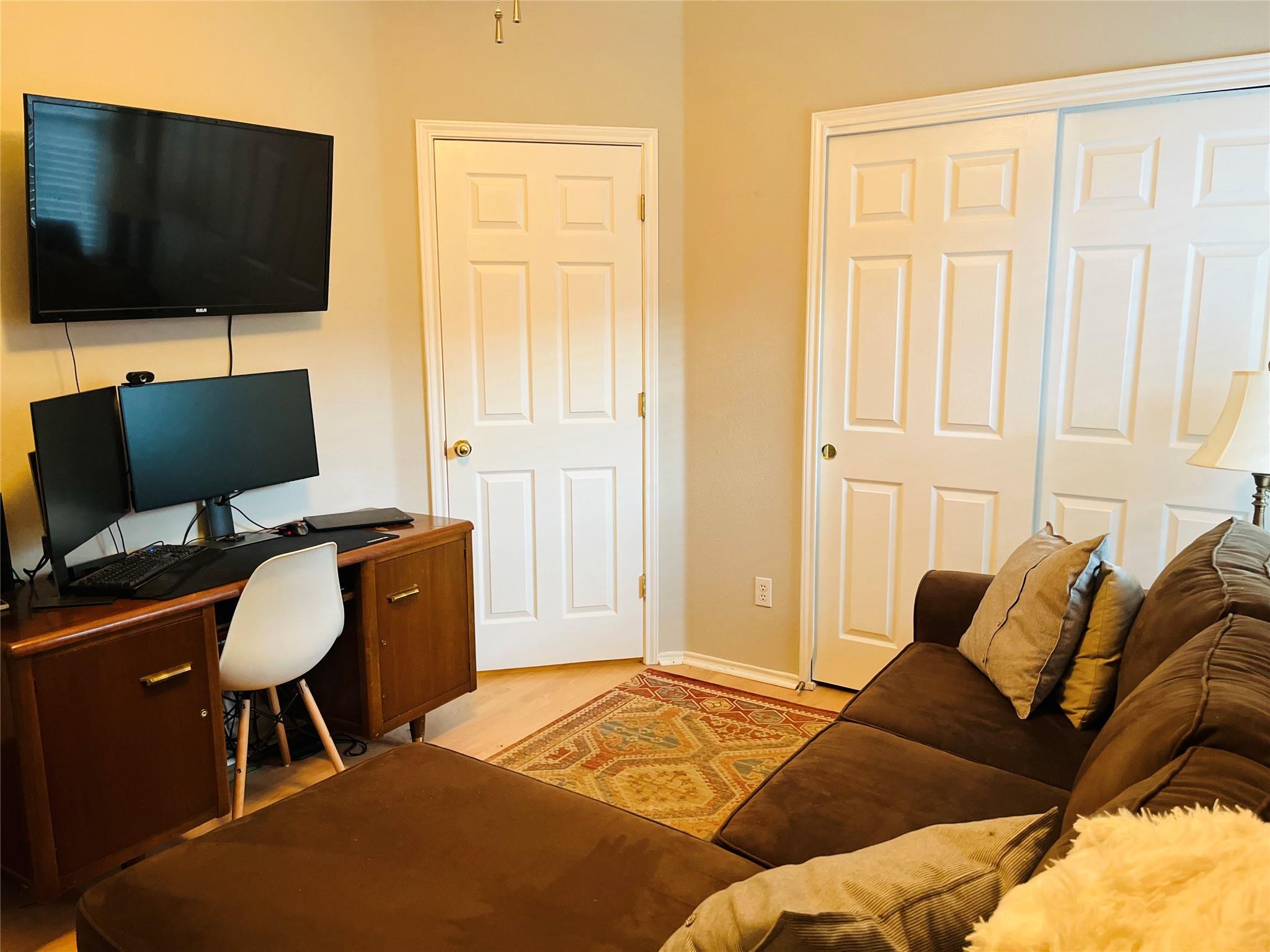 14324 Mowsbury Dr, Austin, TX 78717