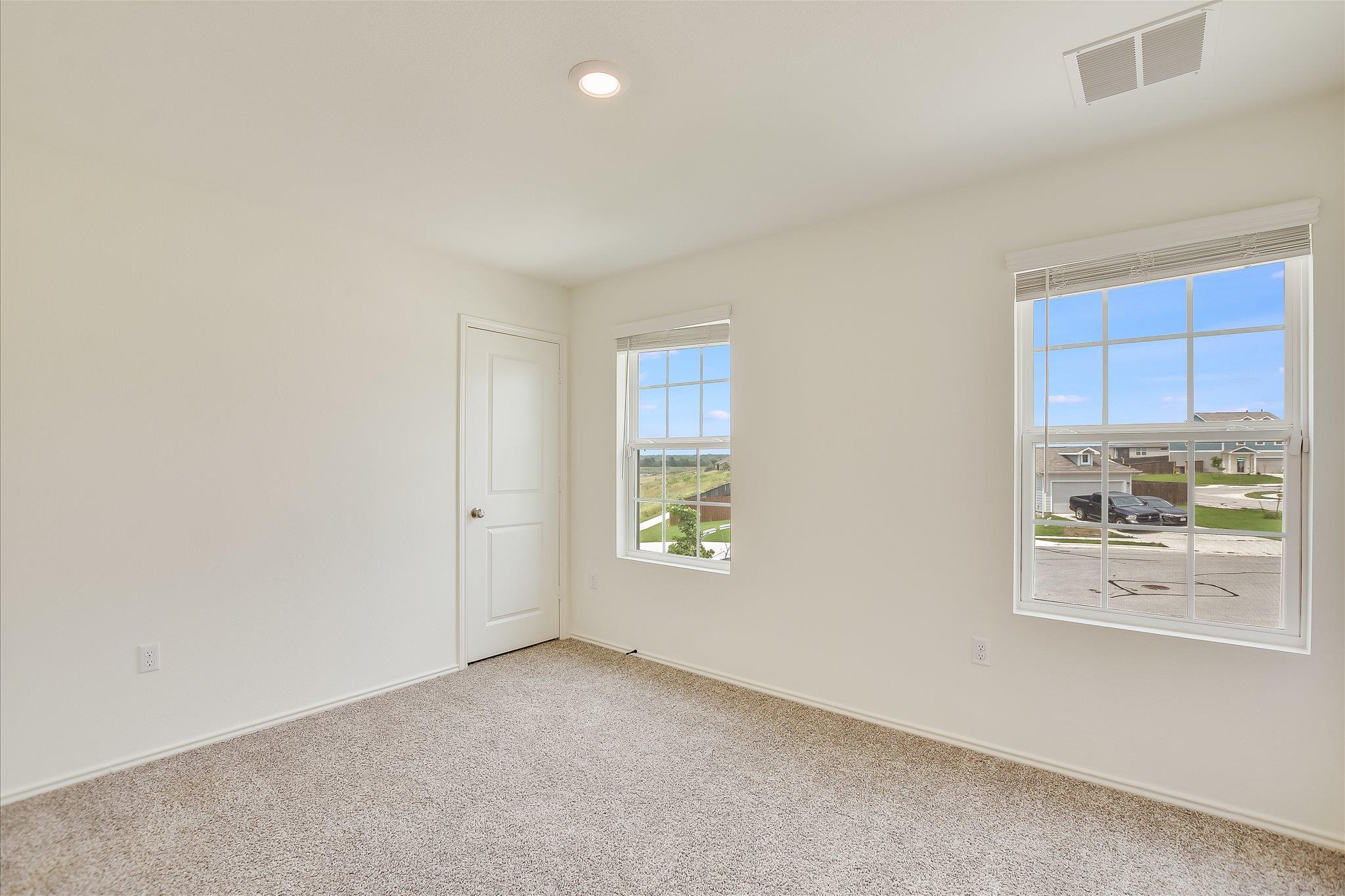 15401 Solstice Cv, Del Valle, TX 78617