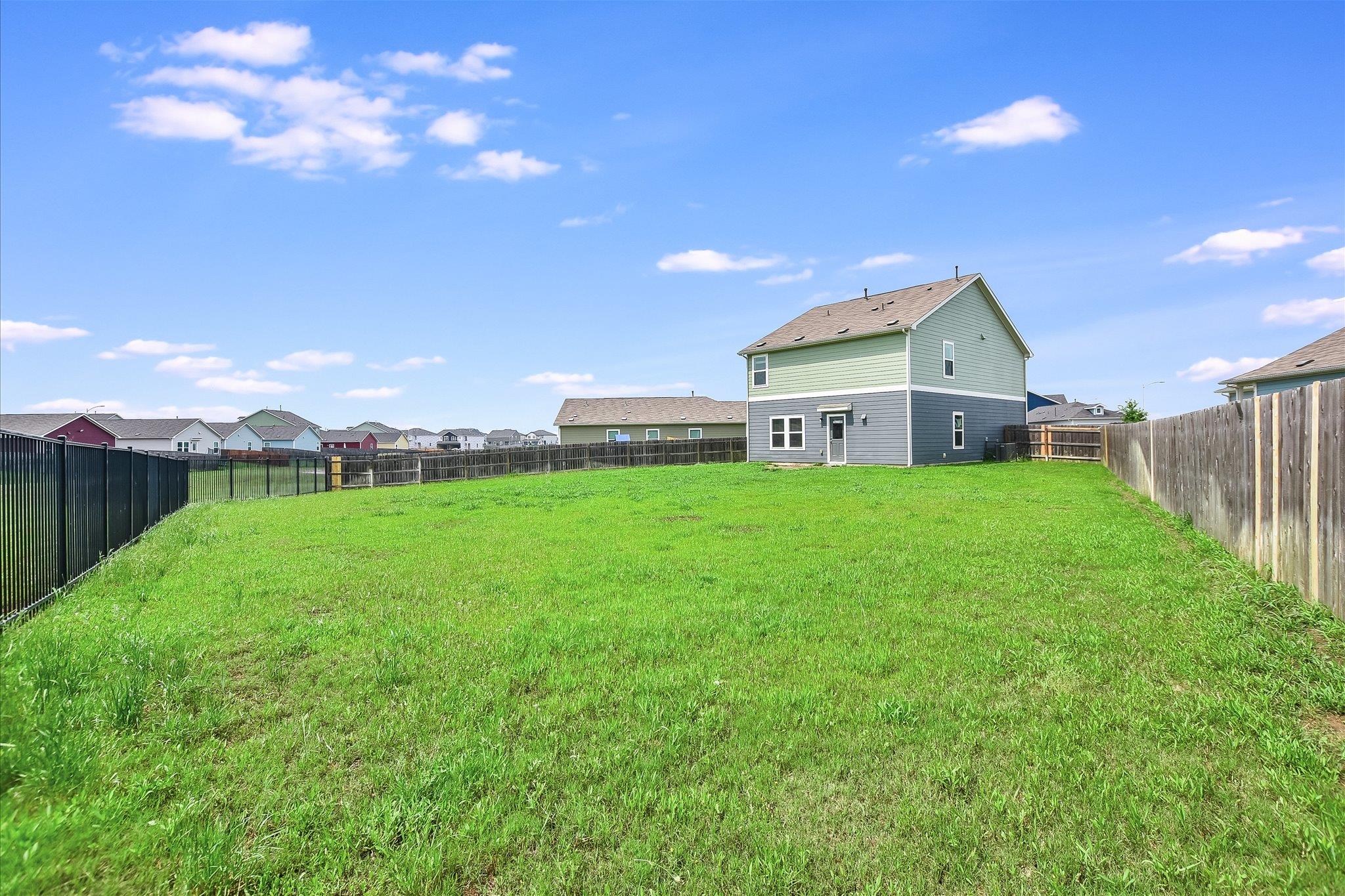 15401 Solstice Cv, Del Valle, TX 78617