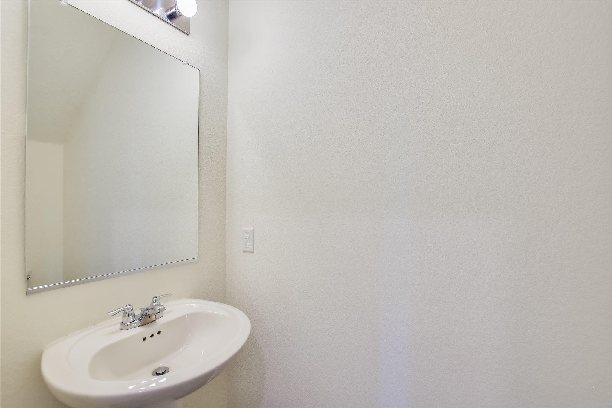 15401 Solstice Cv, Del Valle, TX 78617