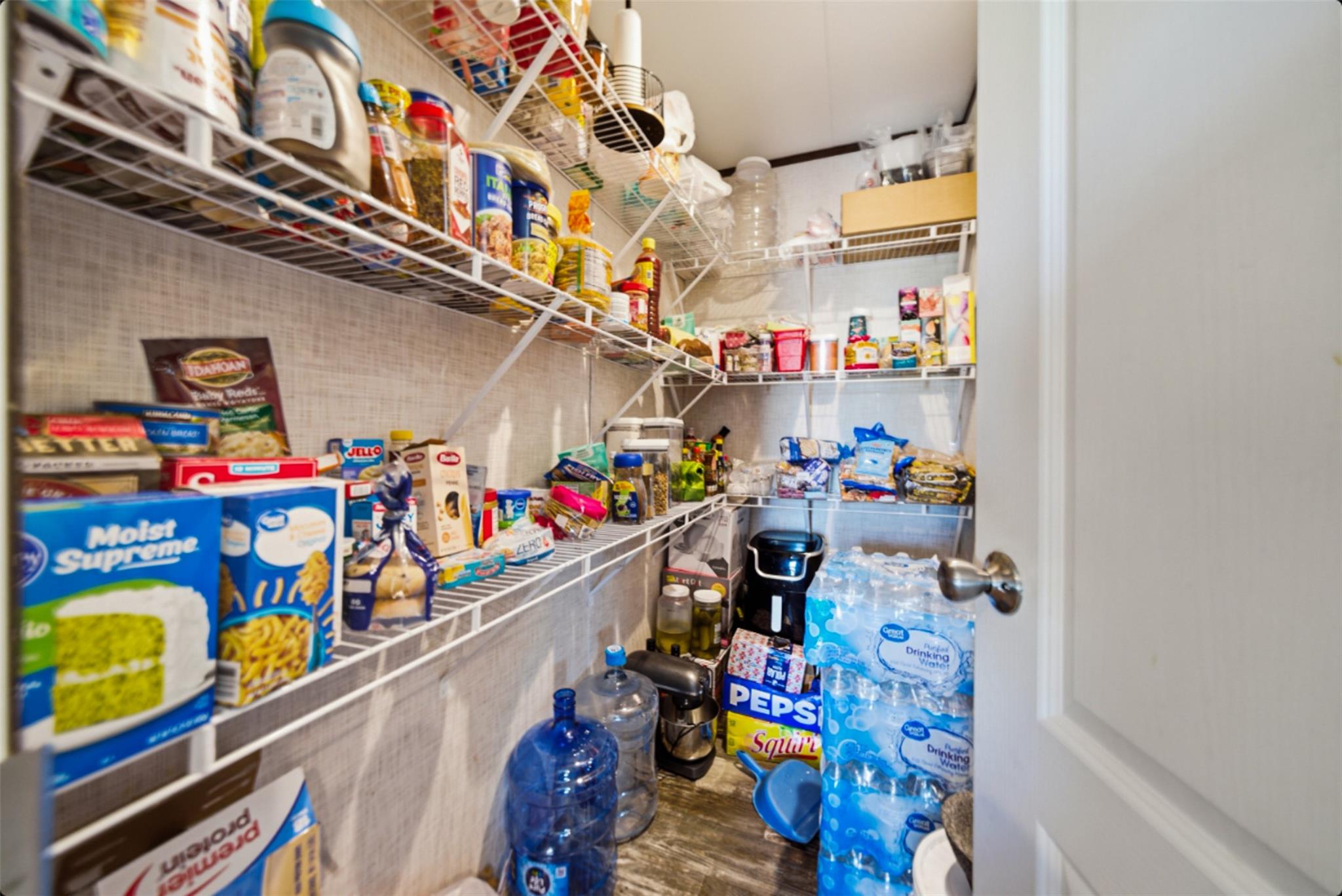 2493 County Road 464, Elgin, TX 78621