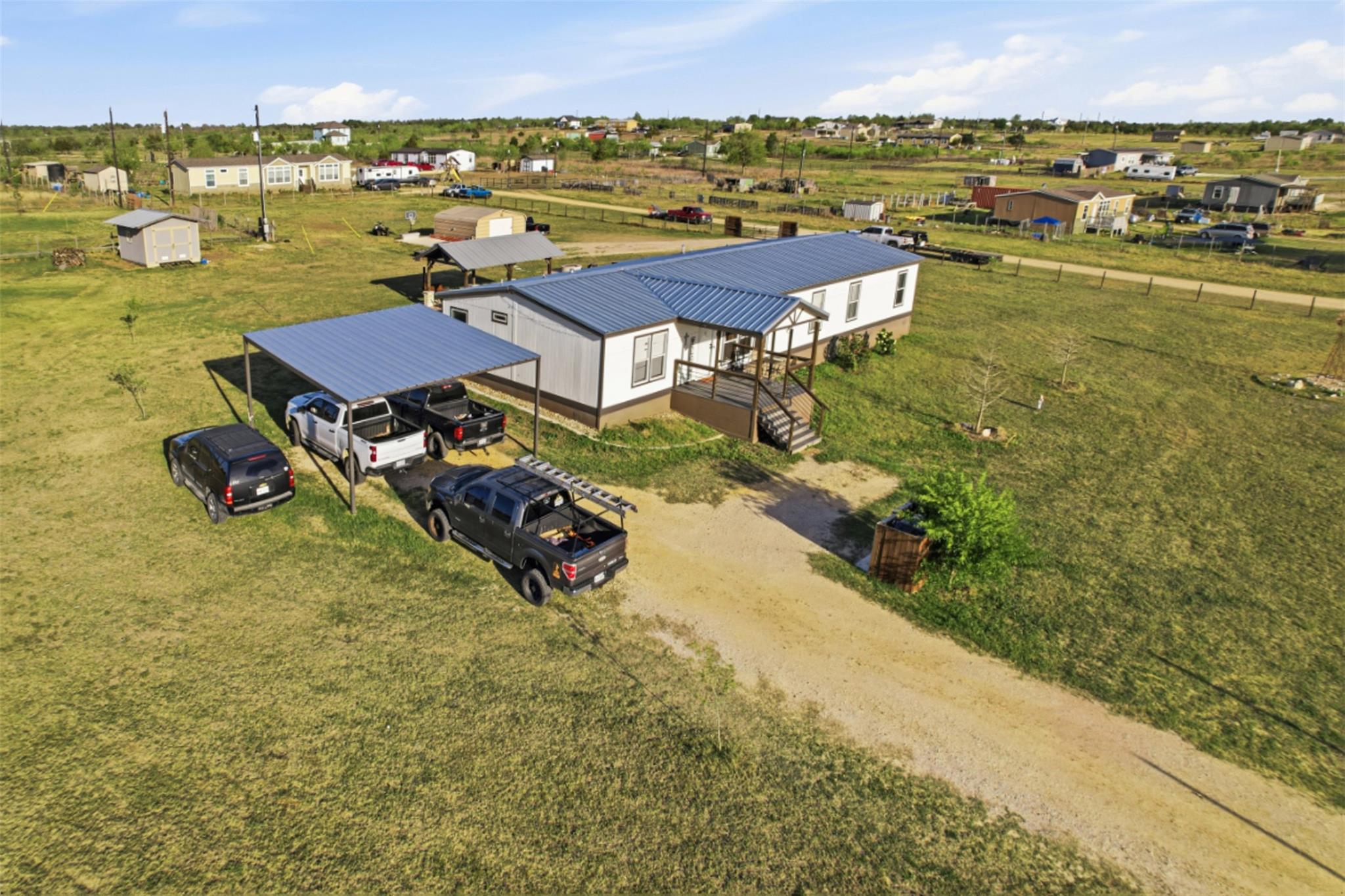 2493 County Road 464, Elgin, TX 78621