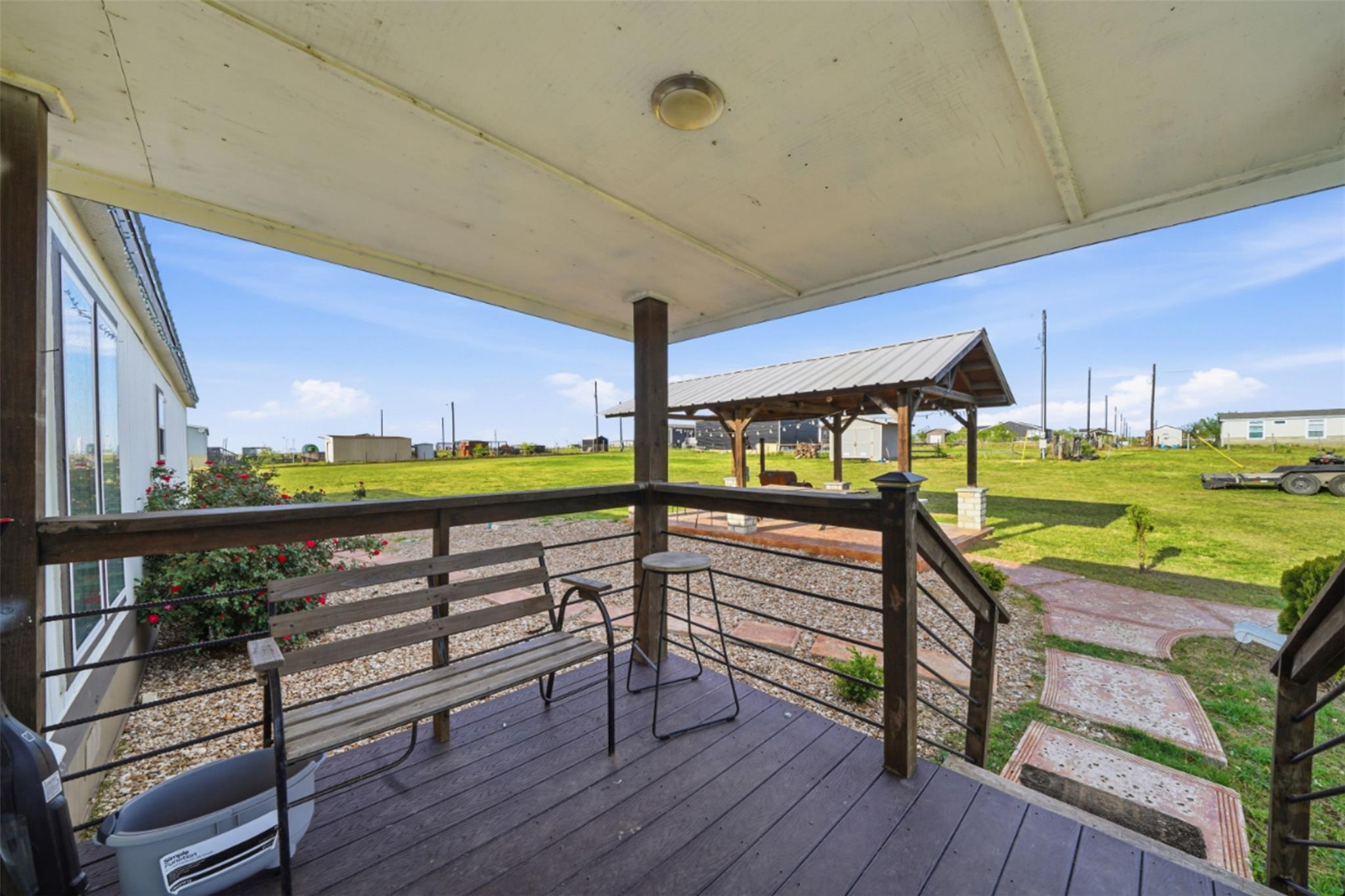 2493 County Road 464, Elgin, TX 78621