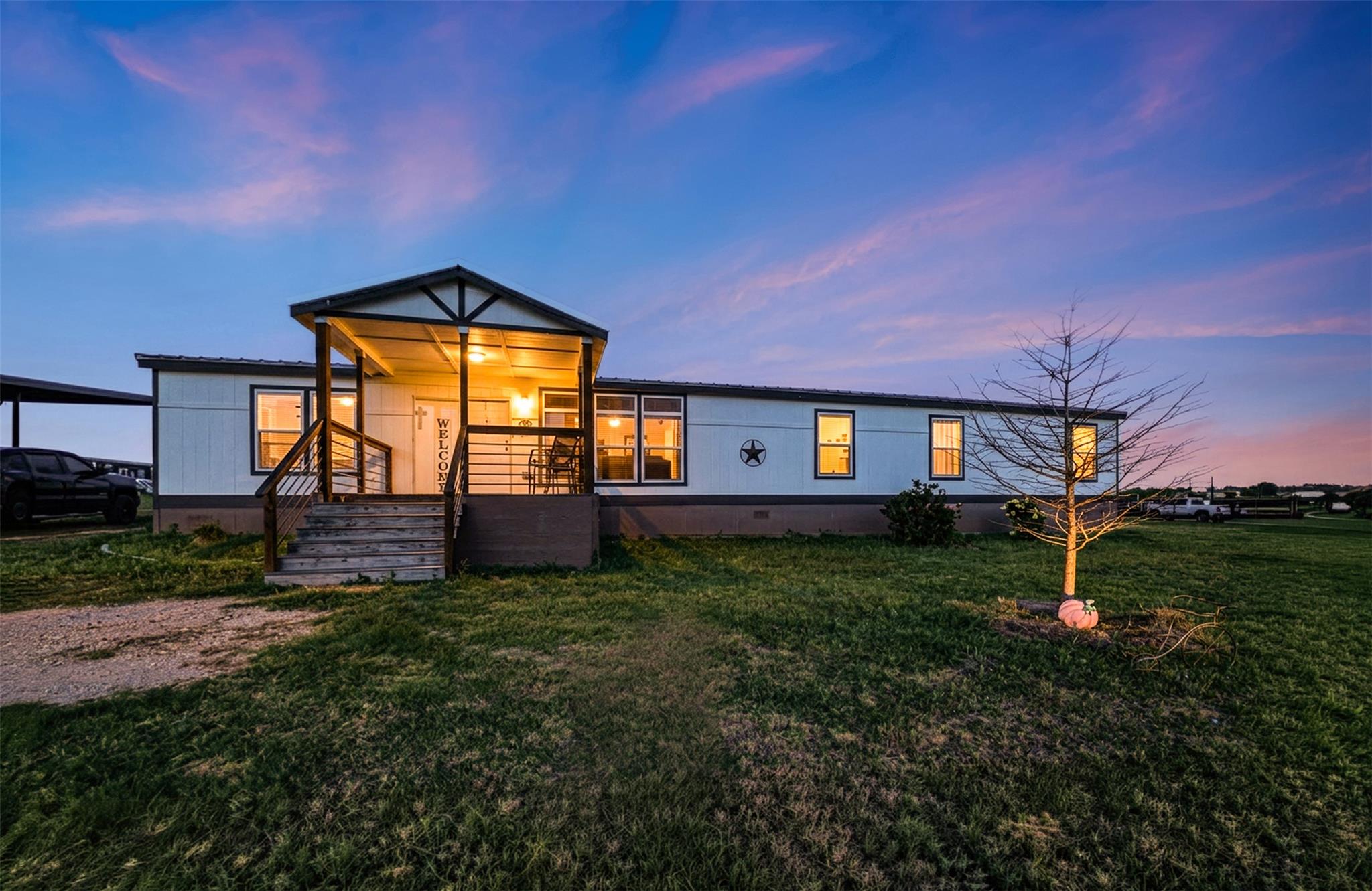 2493 County Road 464, Elgin, TX 78621