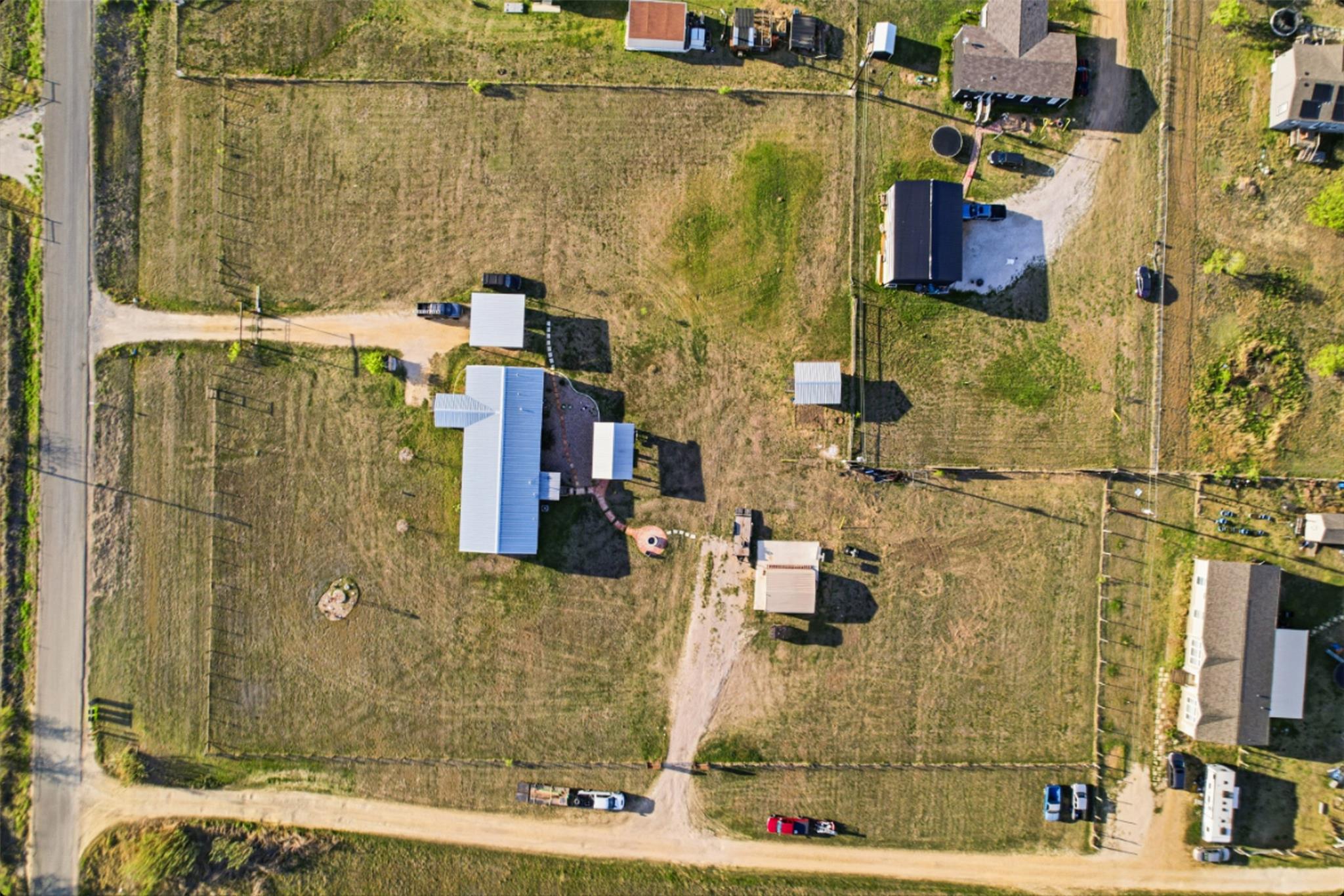 2493 County Road 464, Elgin, TX 78621