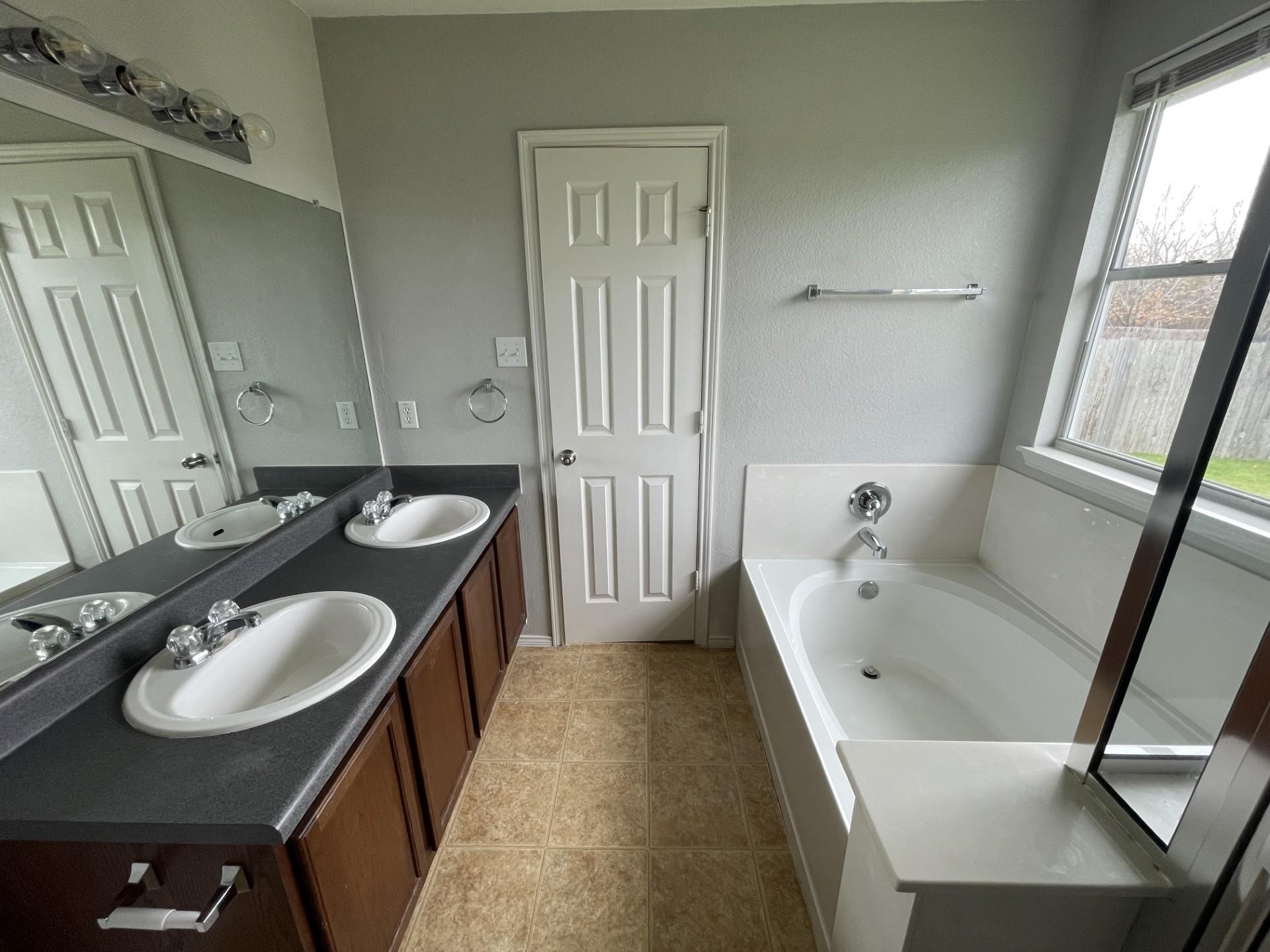 11816 Gaelic Dr, Austin, TX 78754