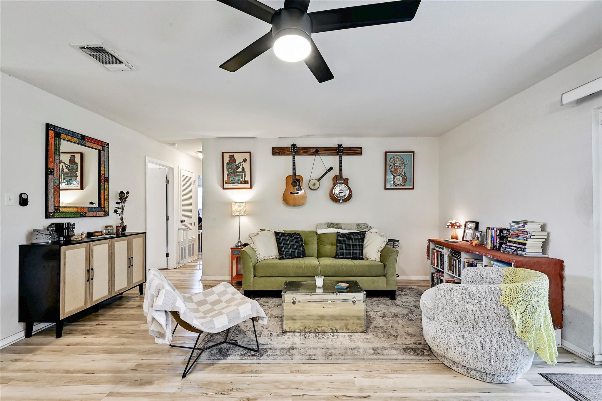 9702 Oriole Dr, Austin, TX 78753