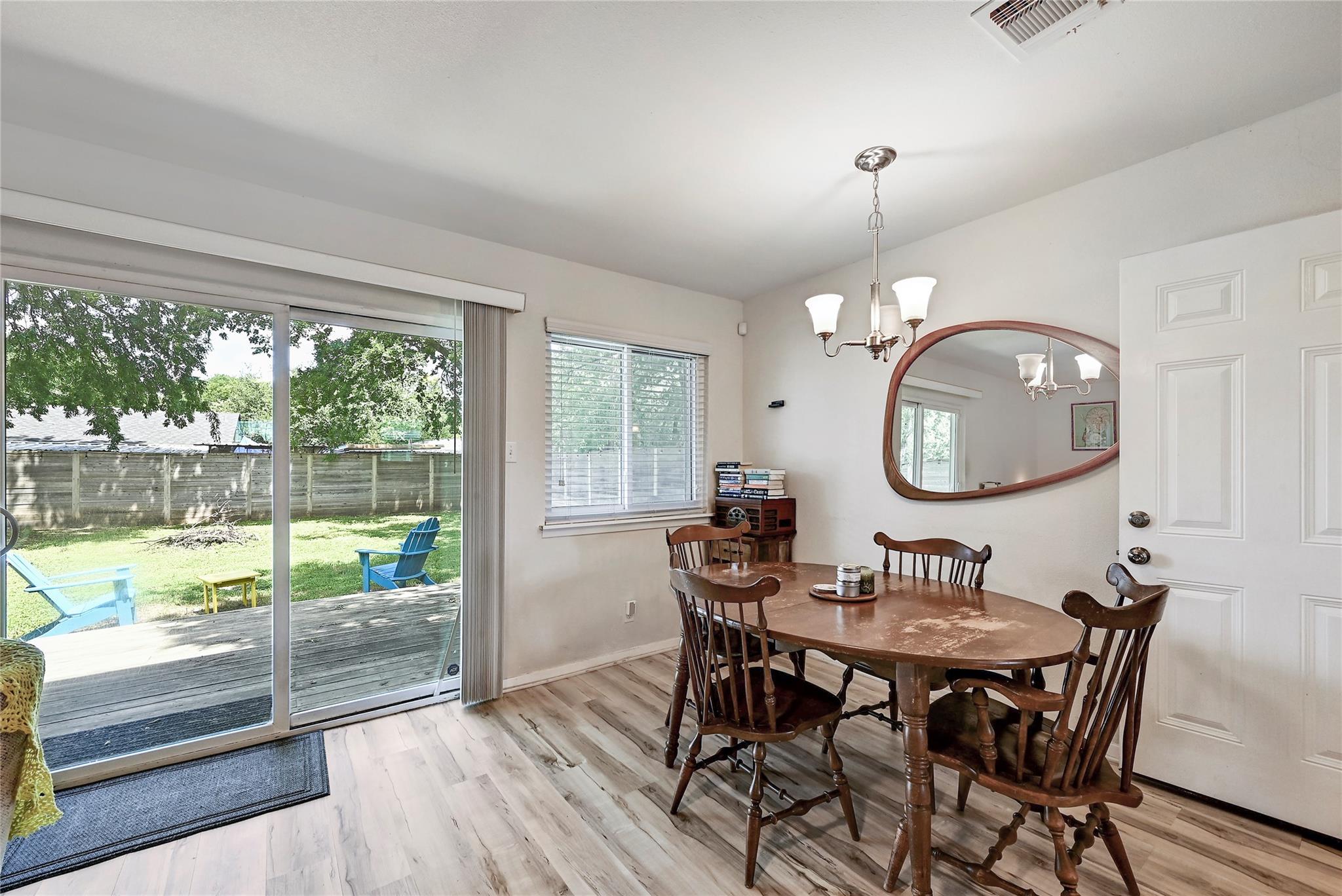 9702 Oriole Dr, Austin, TX 78753