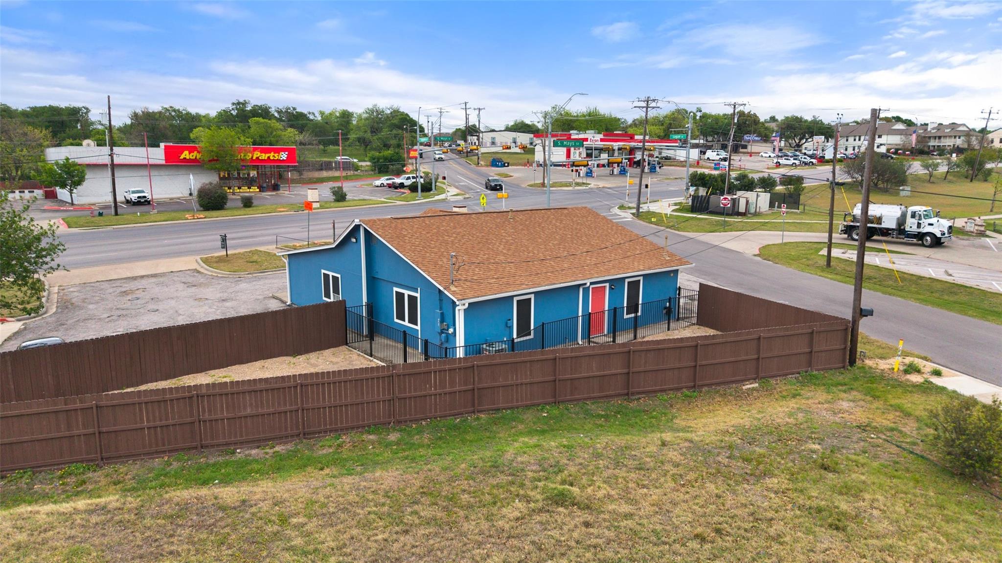 750 S Mays St, Round Rock, TX 78664