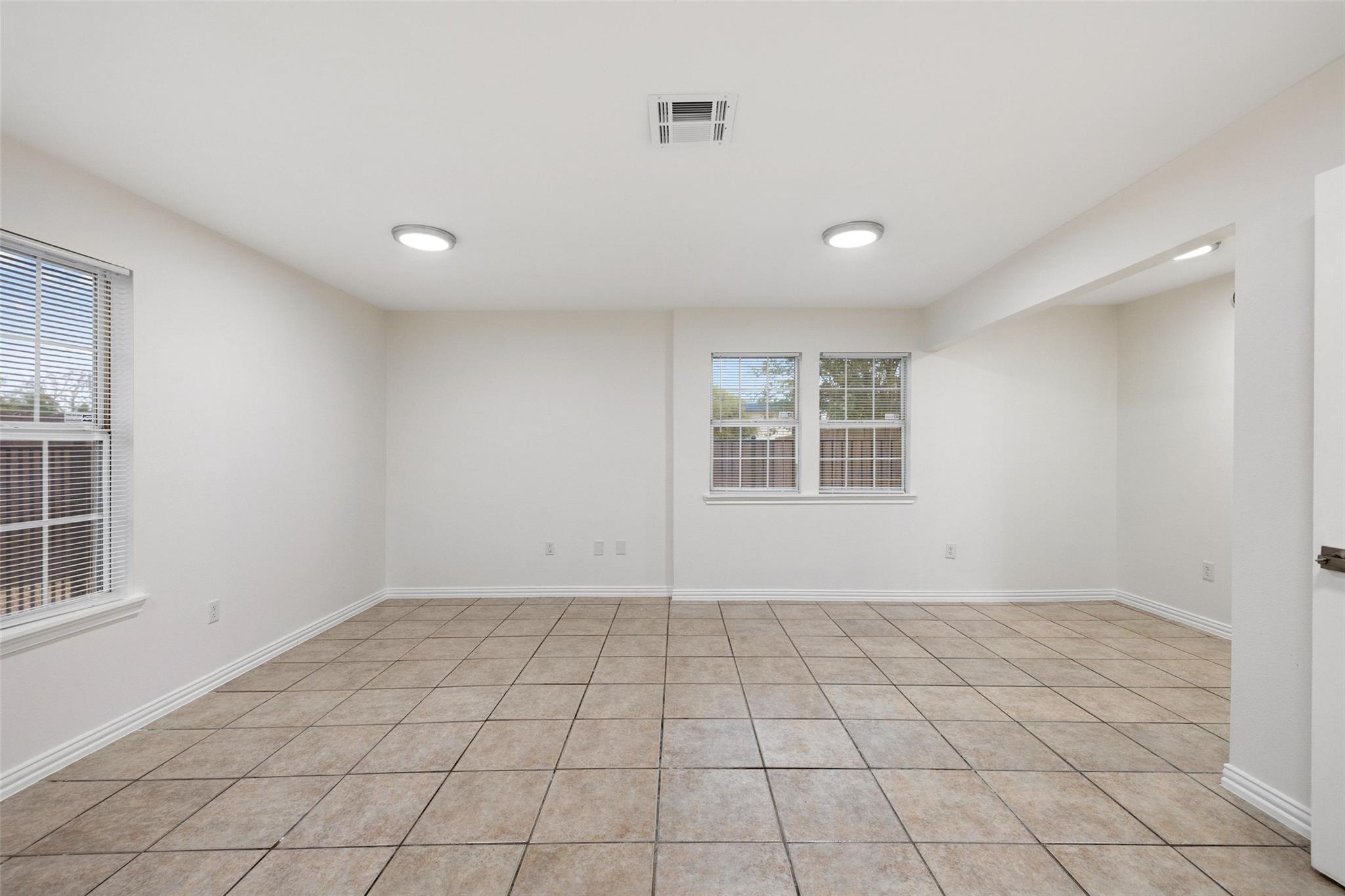 750 S Mays St, Round Rock, TX 78664