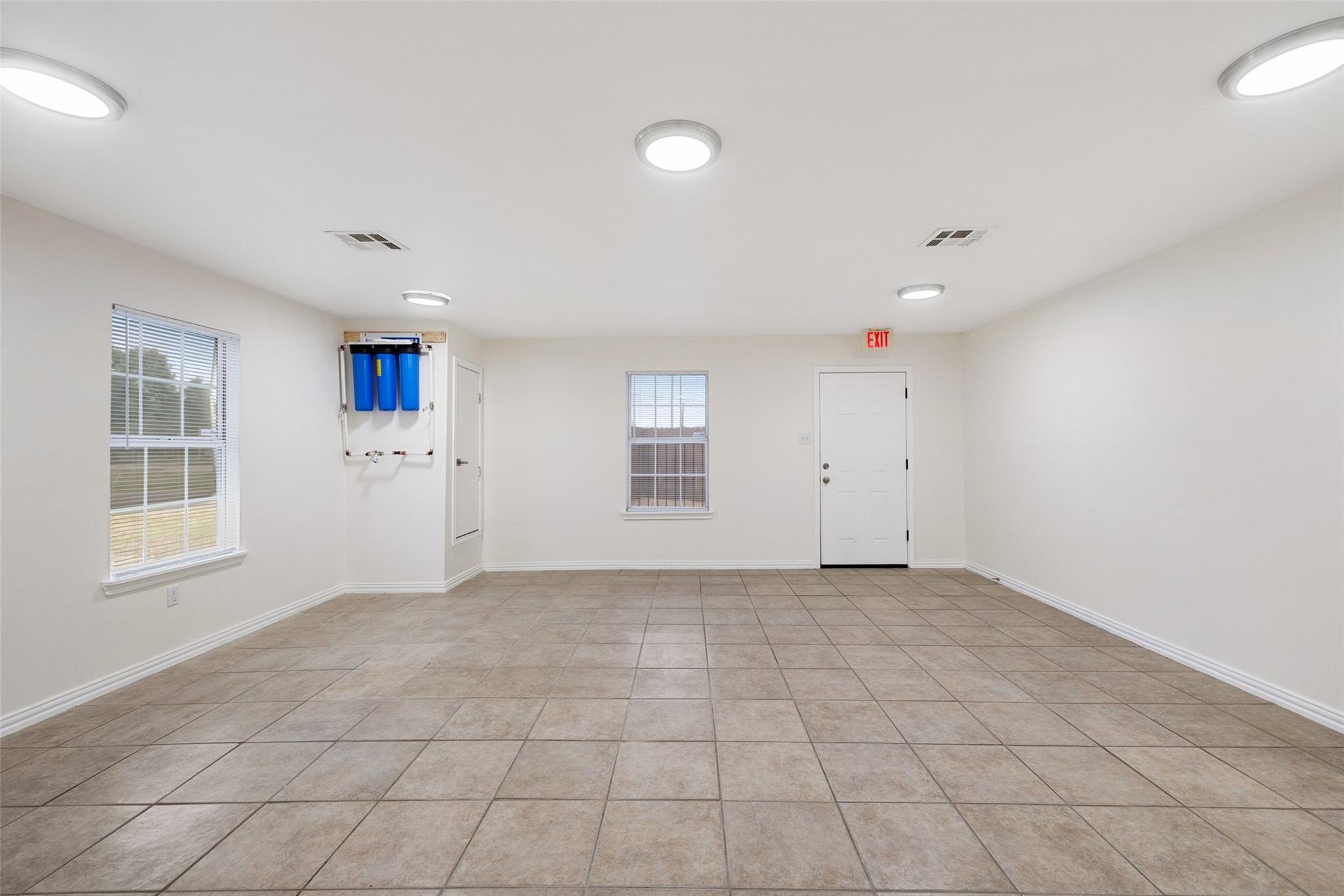 750 S Mays St, Round Rock, TX 78664