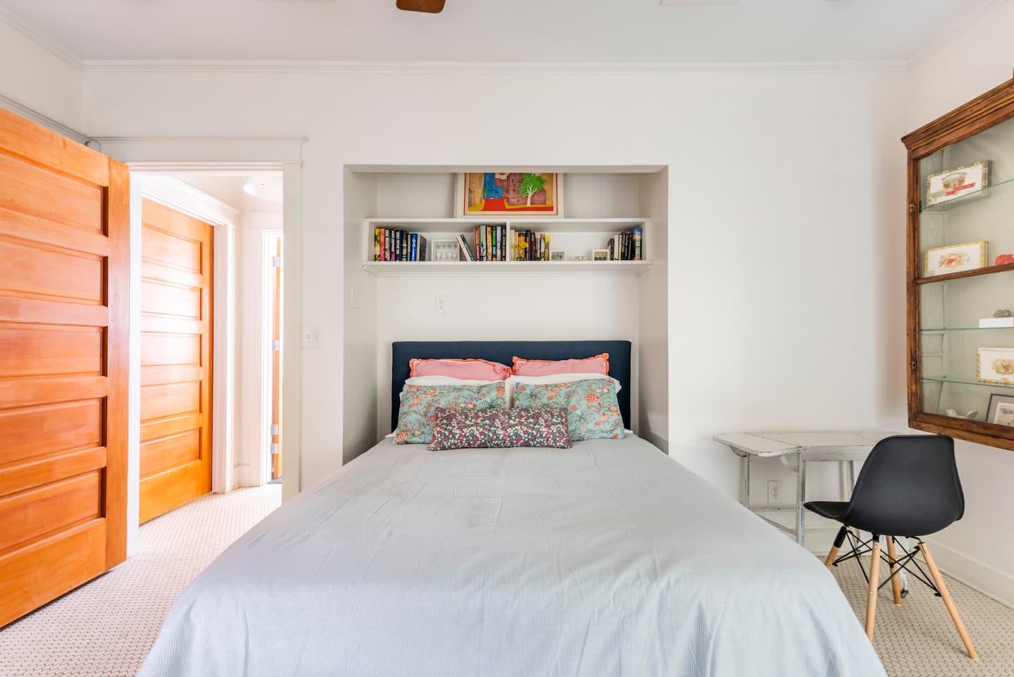 609 W Mary St, Austin, TX 78704