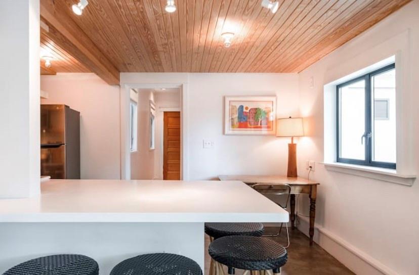 609 W Mary St, Austin, TX 78704