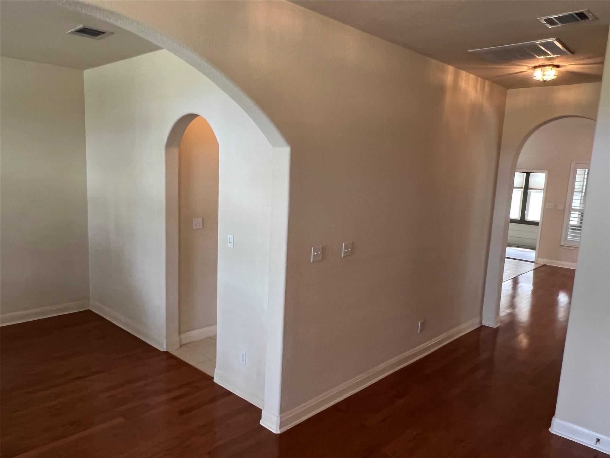 6126 Hartson, Kyle, TX 78640