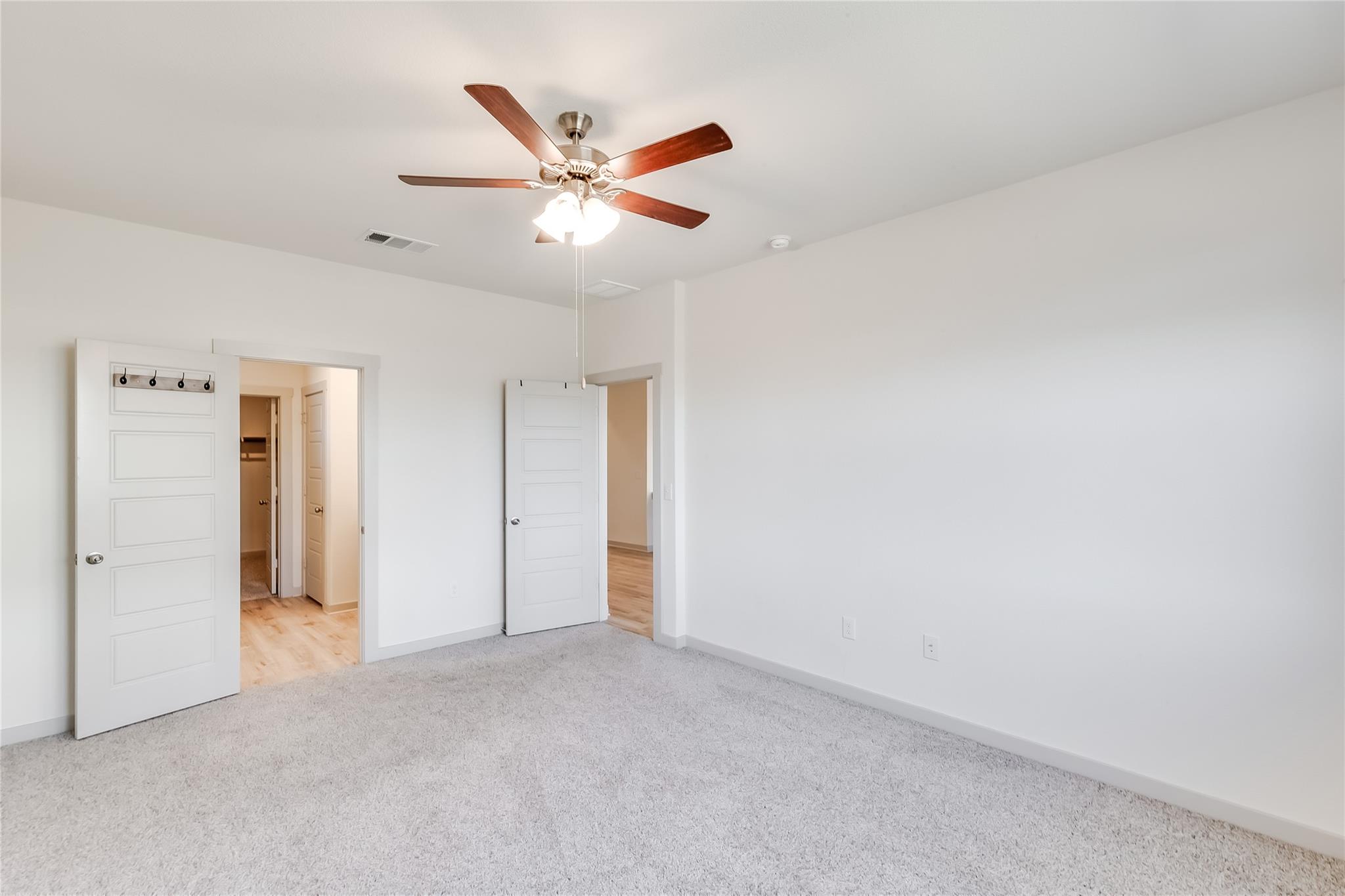 17304 Crownfield Path, Manor, TX 78653