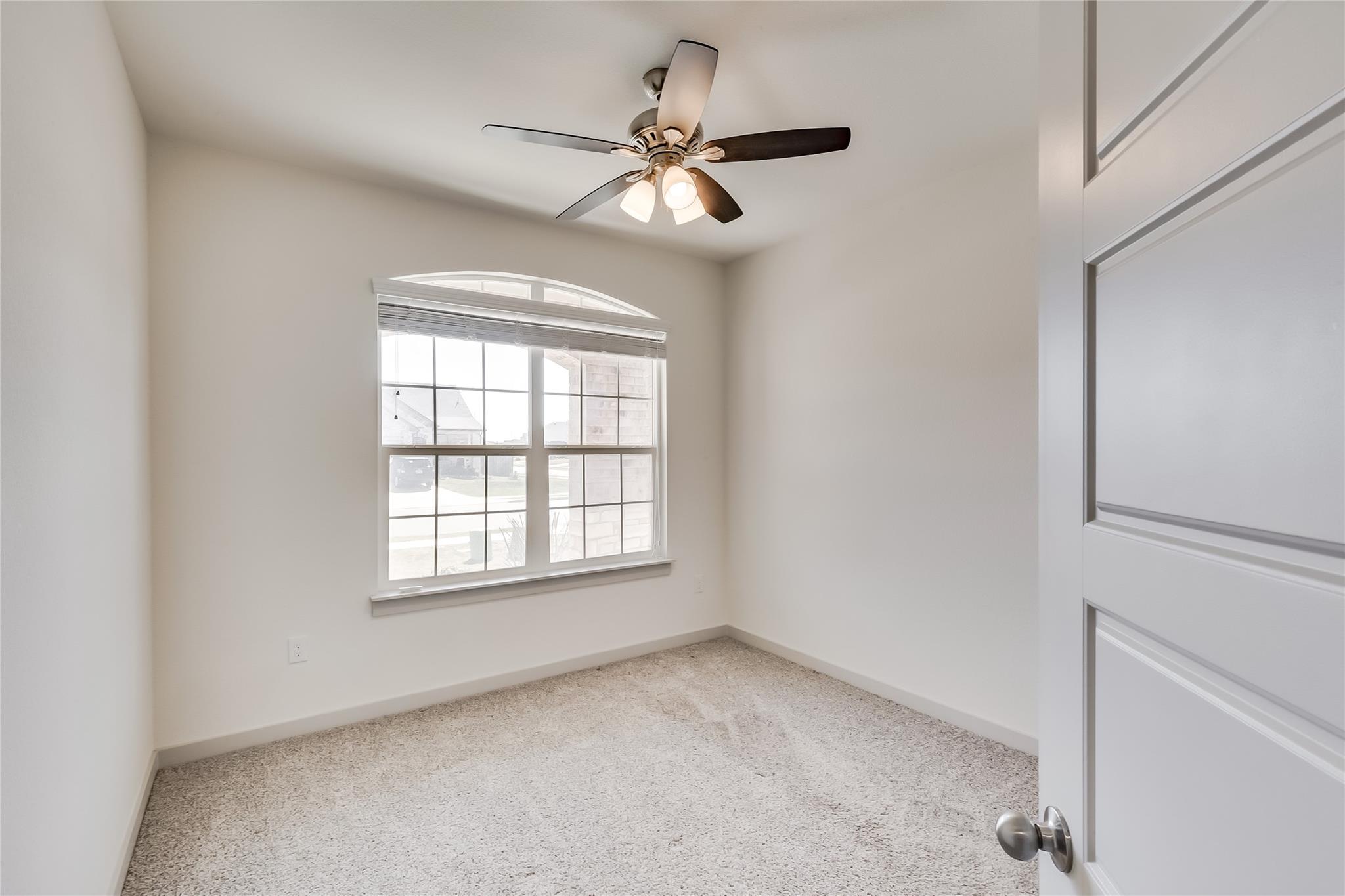 17304 Crownfield Path, Manor, TX 78653