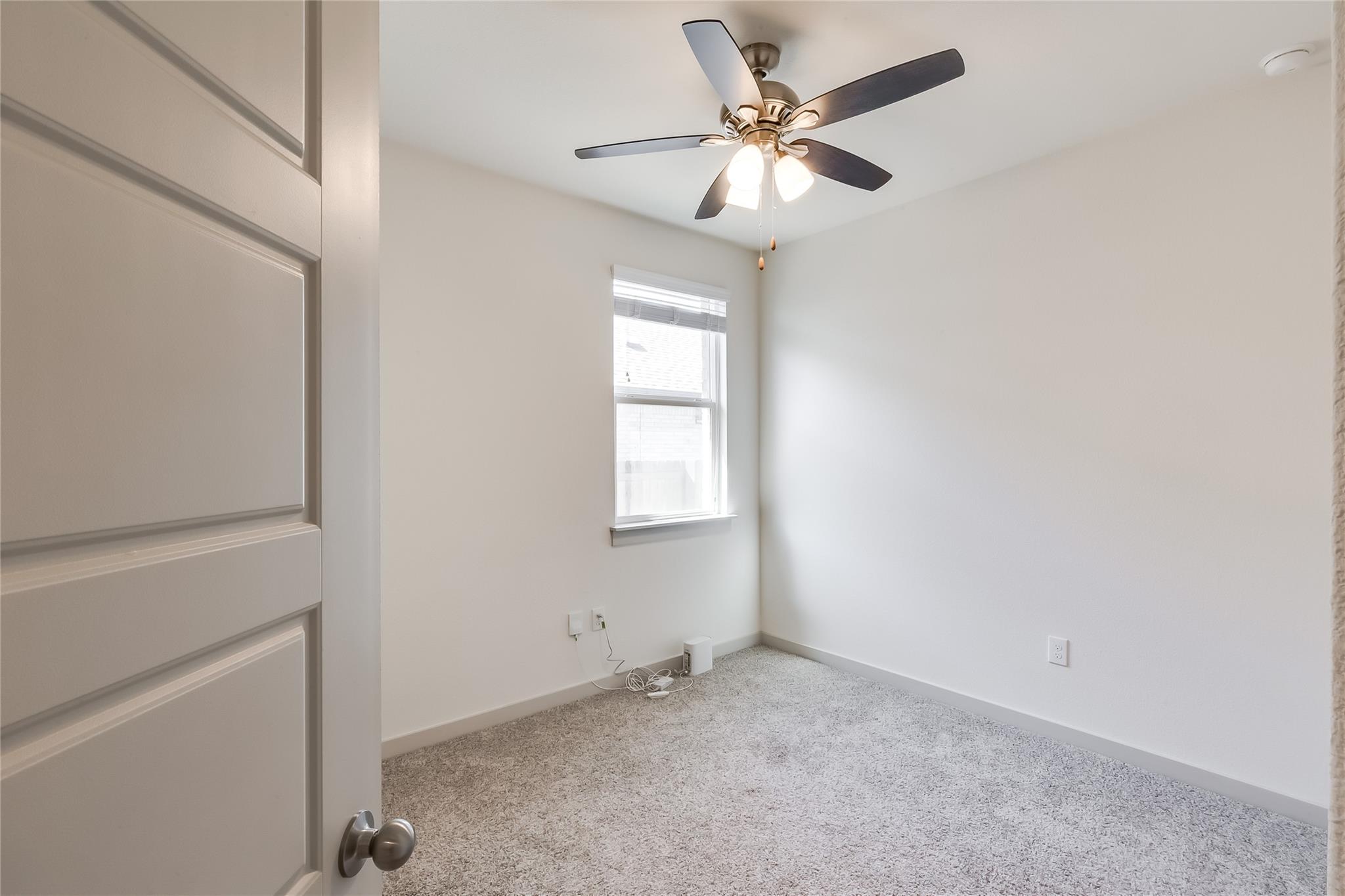 17304 Crownfield Path, Manor, TX 78653