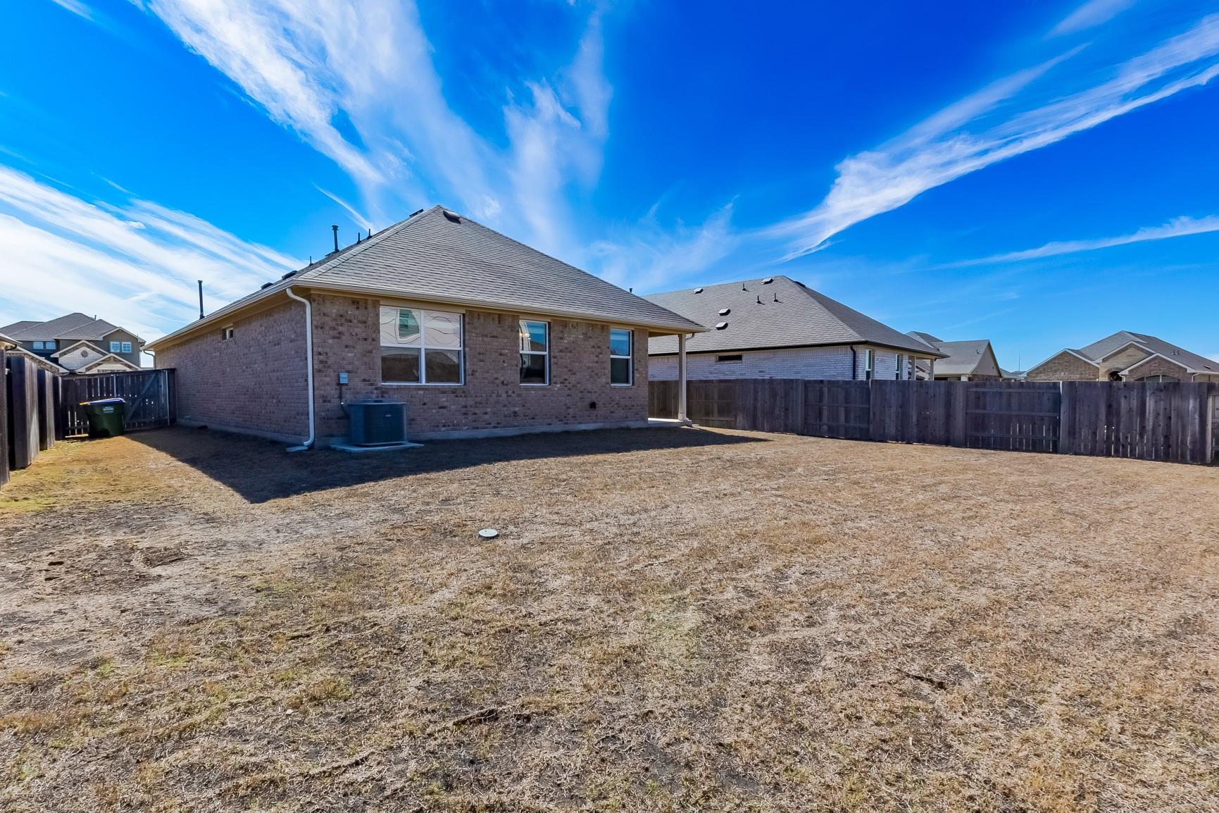 17304 Crownfield Path, Manor, TX 78653