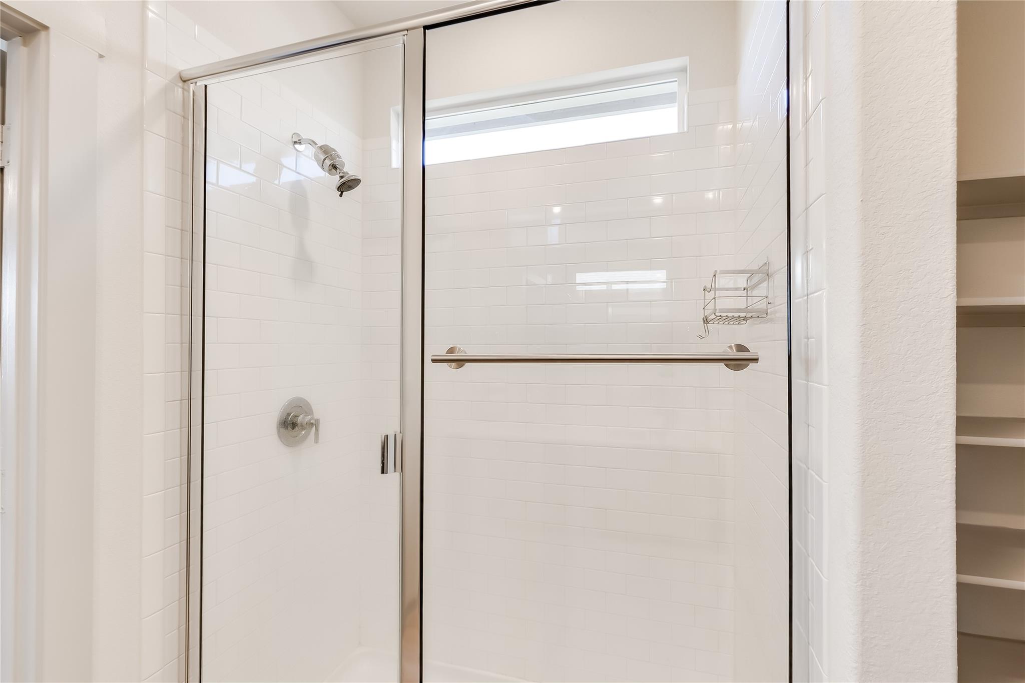 17304 Crownfield Path, Manor, TX 78653