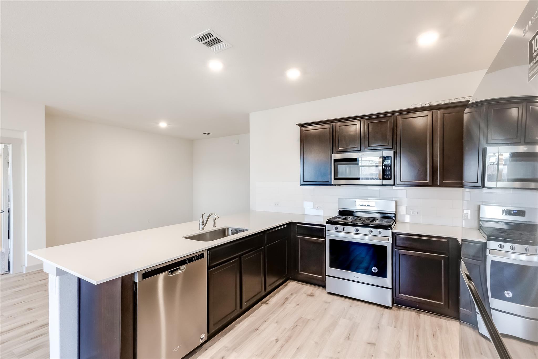 17304 Crownfield Path, Manor, TX 78653