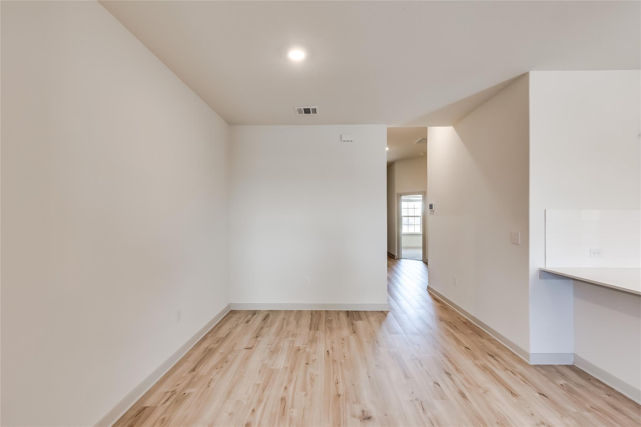 17304 Crownfield Path, Manor, TX 78653