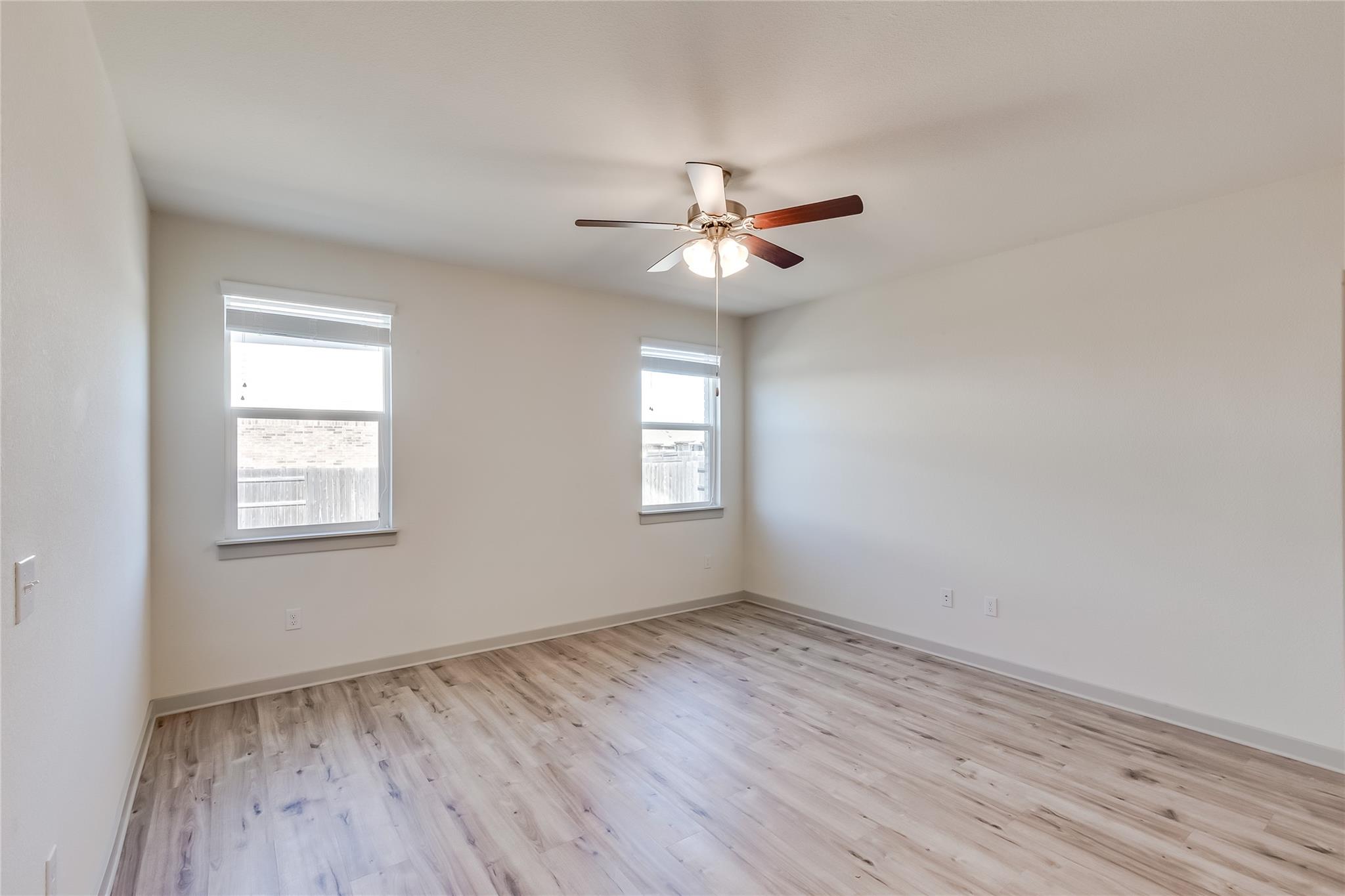 17304 Crownfield Path, Manor, TX 78653