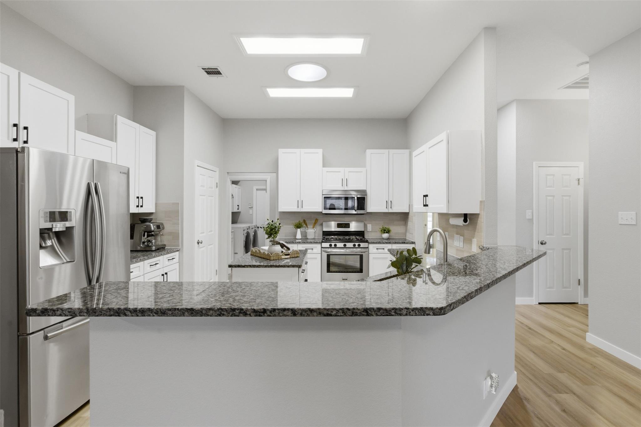 2100 Red Oak Cir, Round Rock, TX 78681