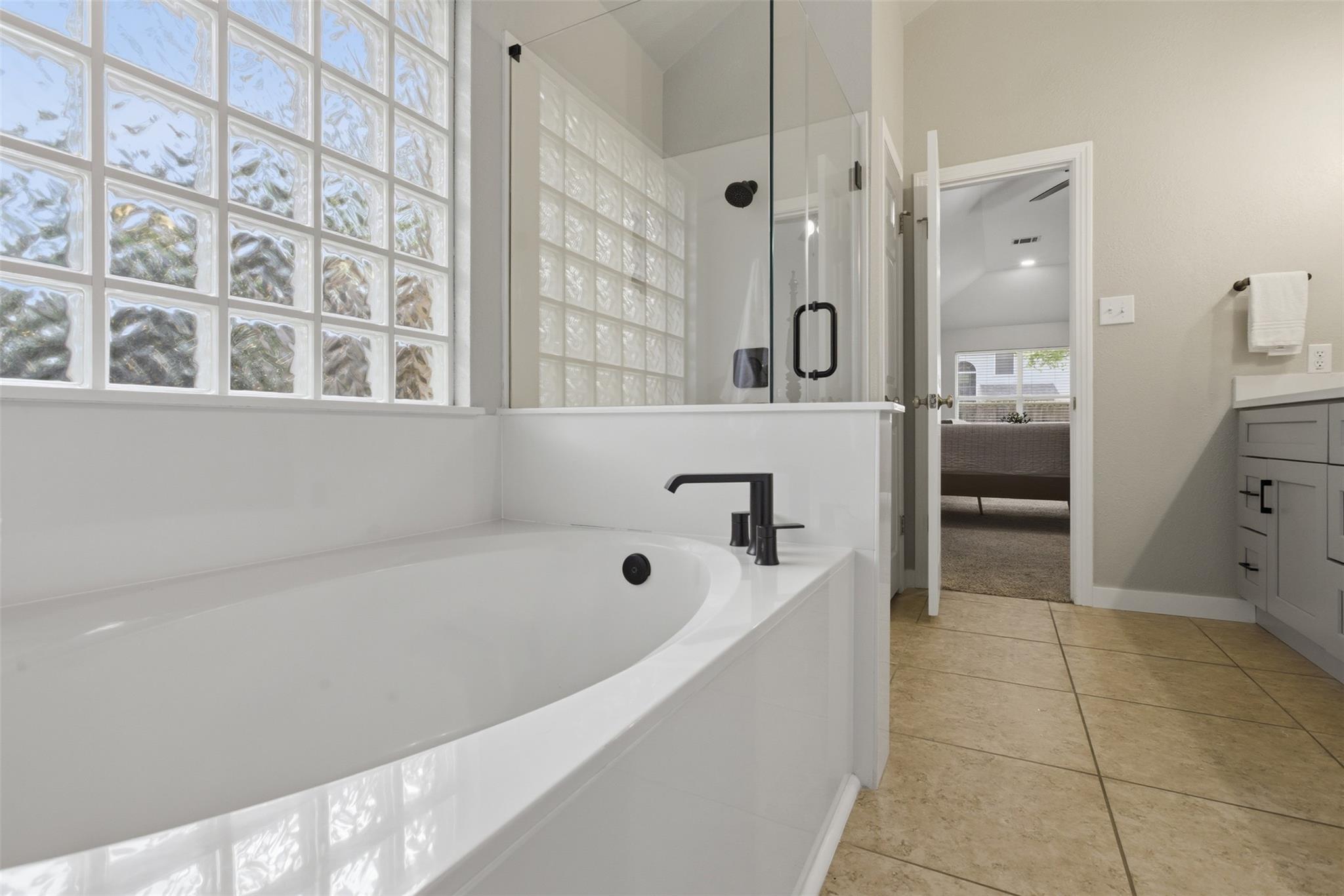 2100 Red Oak Cir, Round Rock, TX 78681