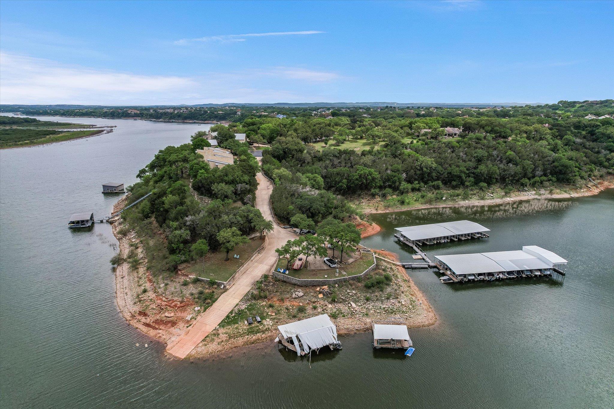 2300 FOUNDERS Cir, Spicewood, TX 78669