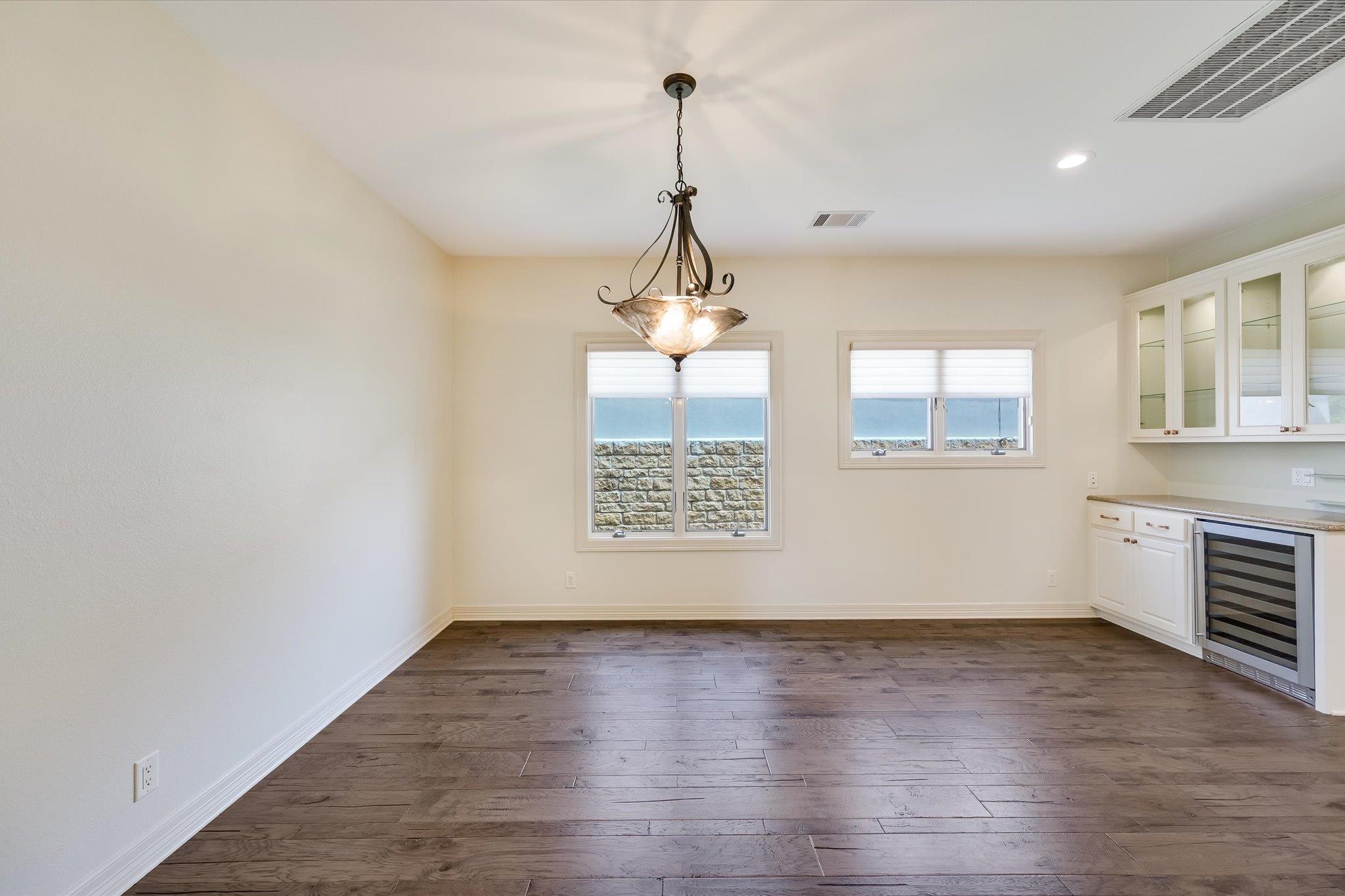 2300 FOUNDERS Cir, Spicewood, TX 78669