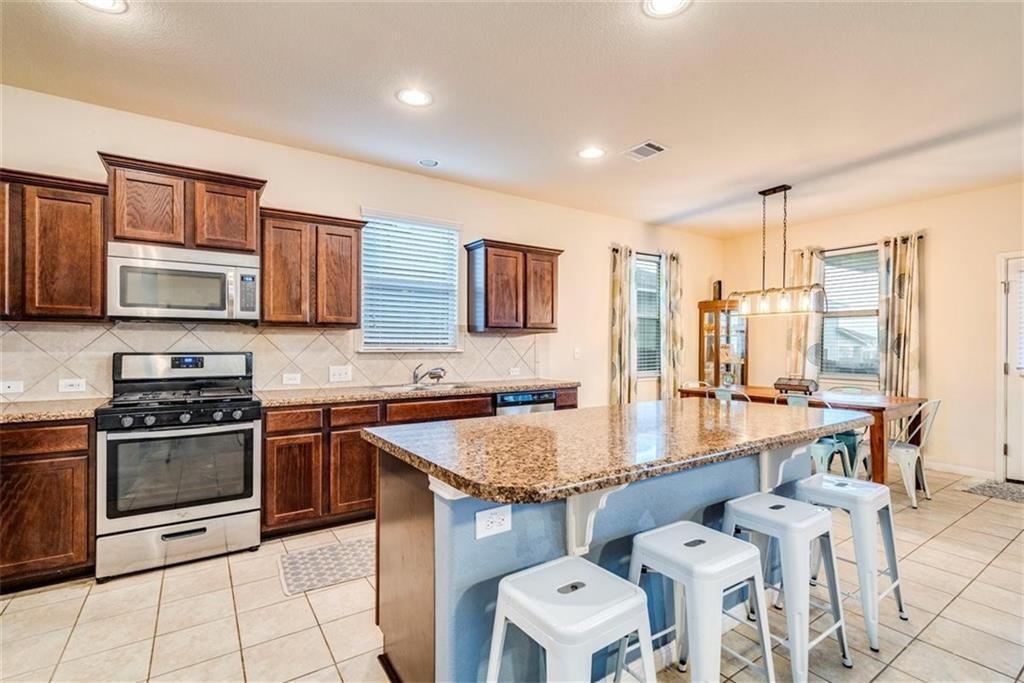 347 Triumph Rd, Buda, TX 78610