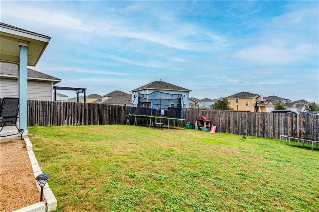 347 Triumph Rd, Buda, TX 78610
