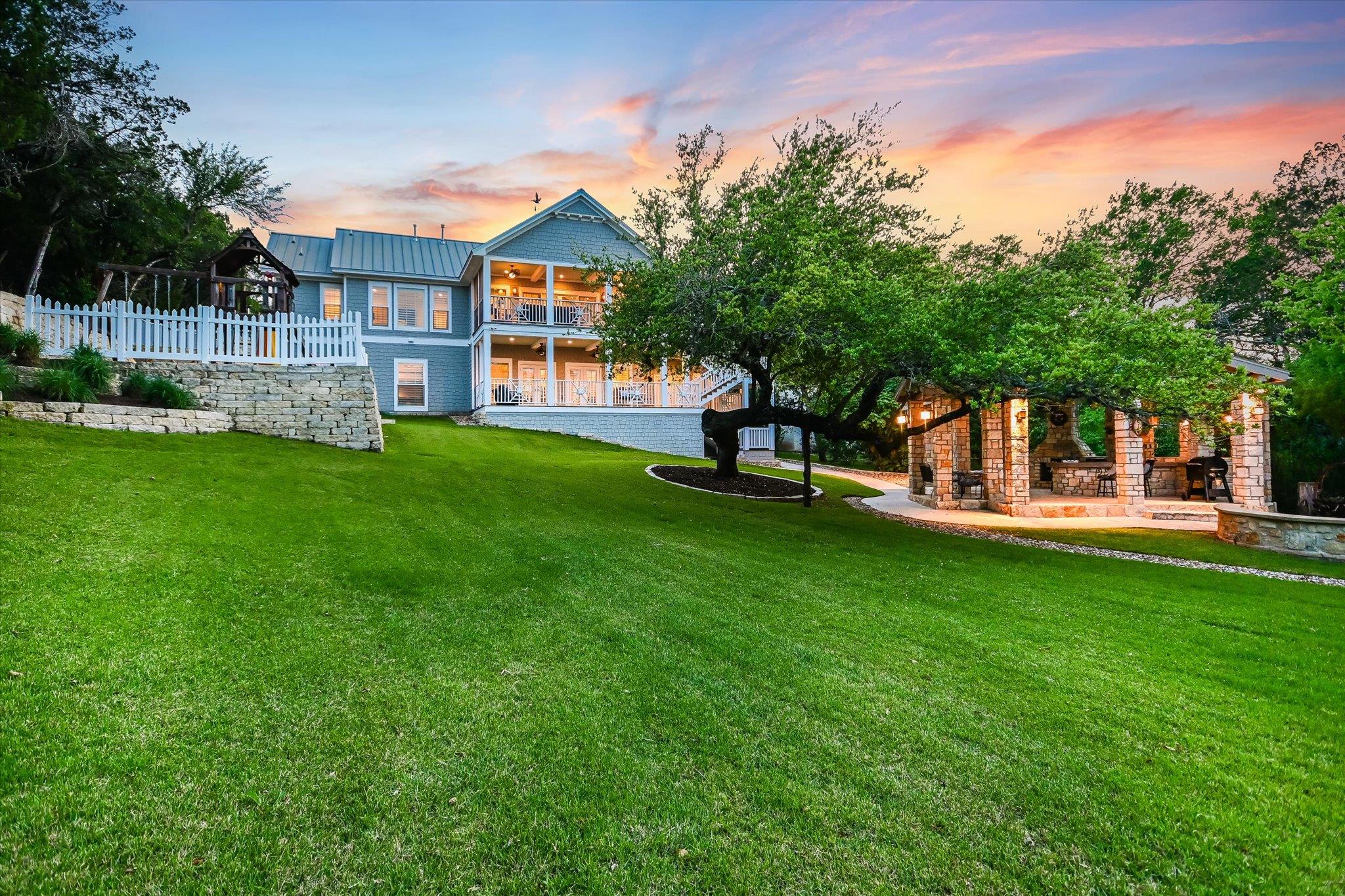 17510 Whippoorwill Trl, Lago Vista, TX 78645