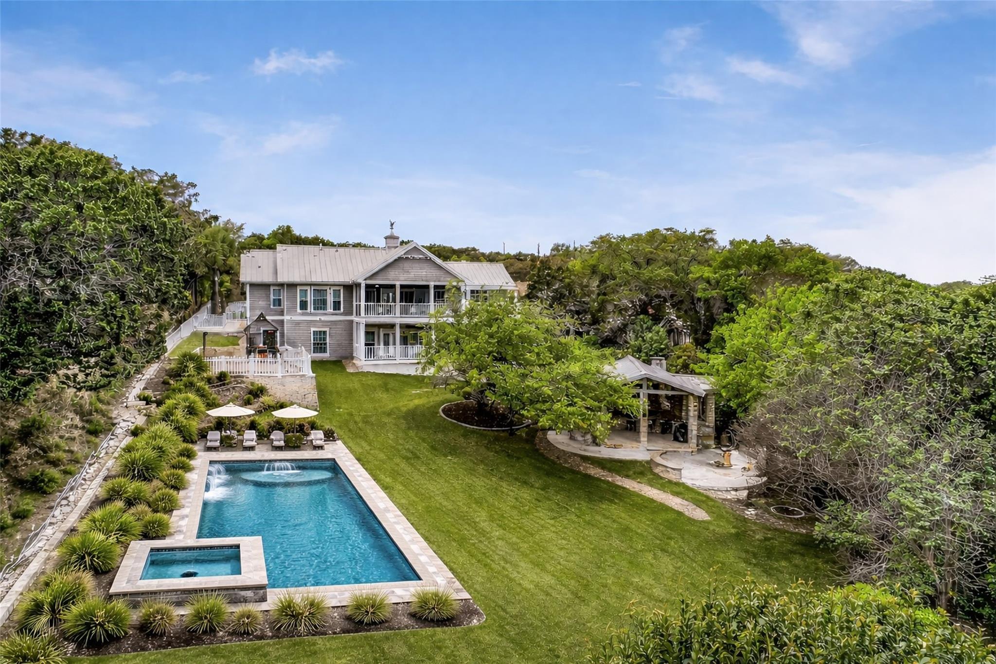 17510 Whippoorwill Trl, Lago Vista, TX 78645