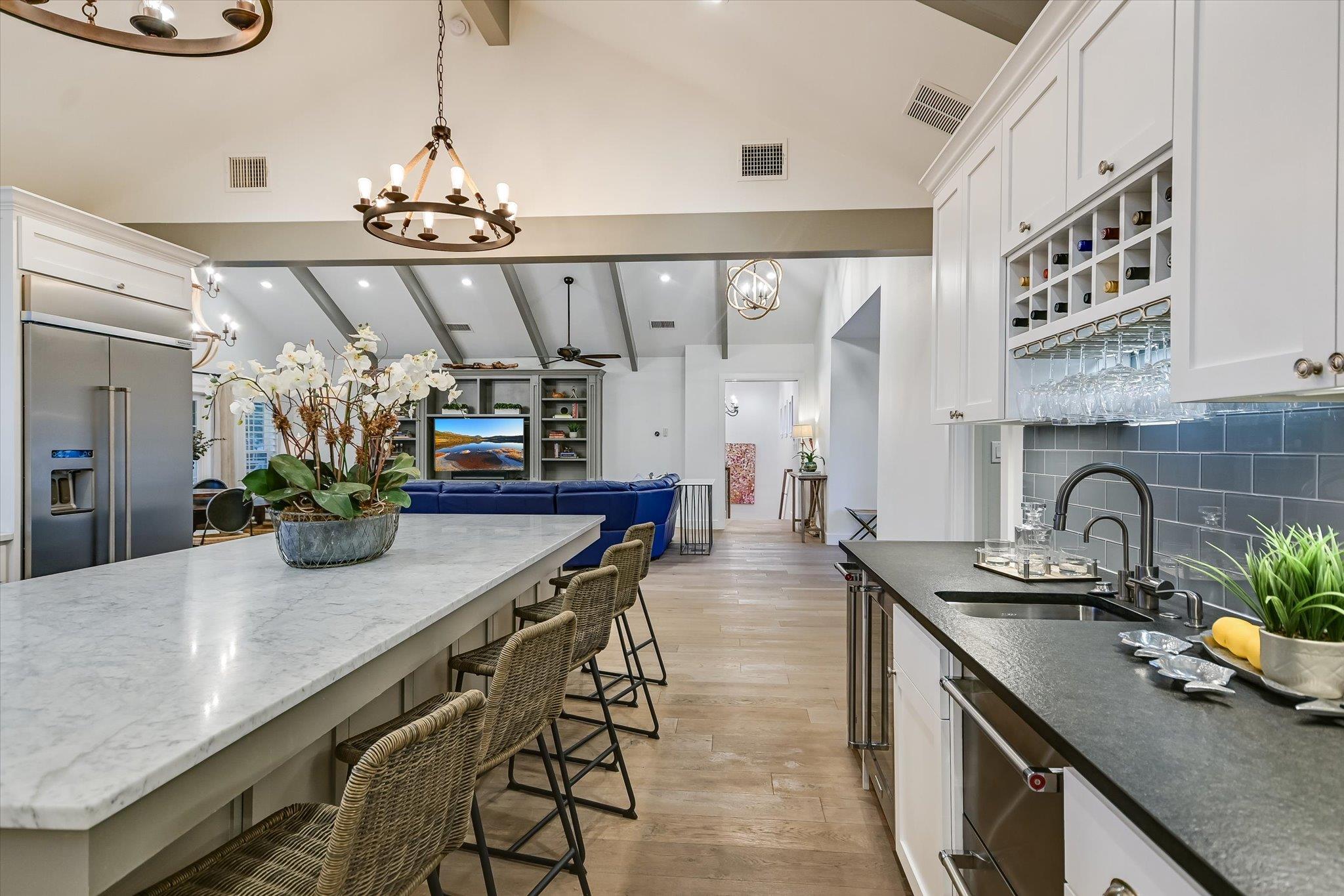17510 Whippoorwill Trl, Lago Vista, TX 78645