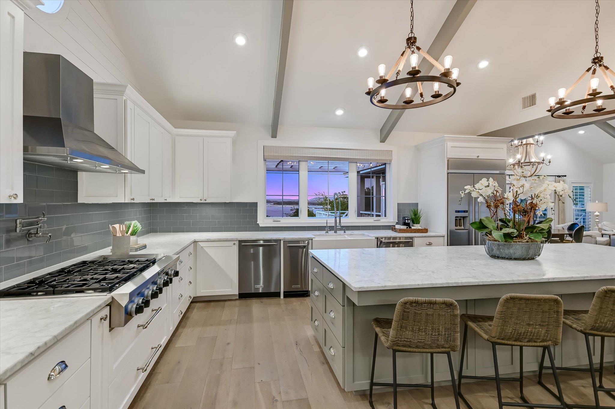 17510 Whippoorwill Trl, Lago Vista, TX 78645