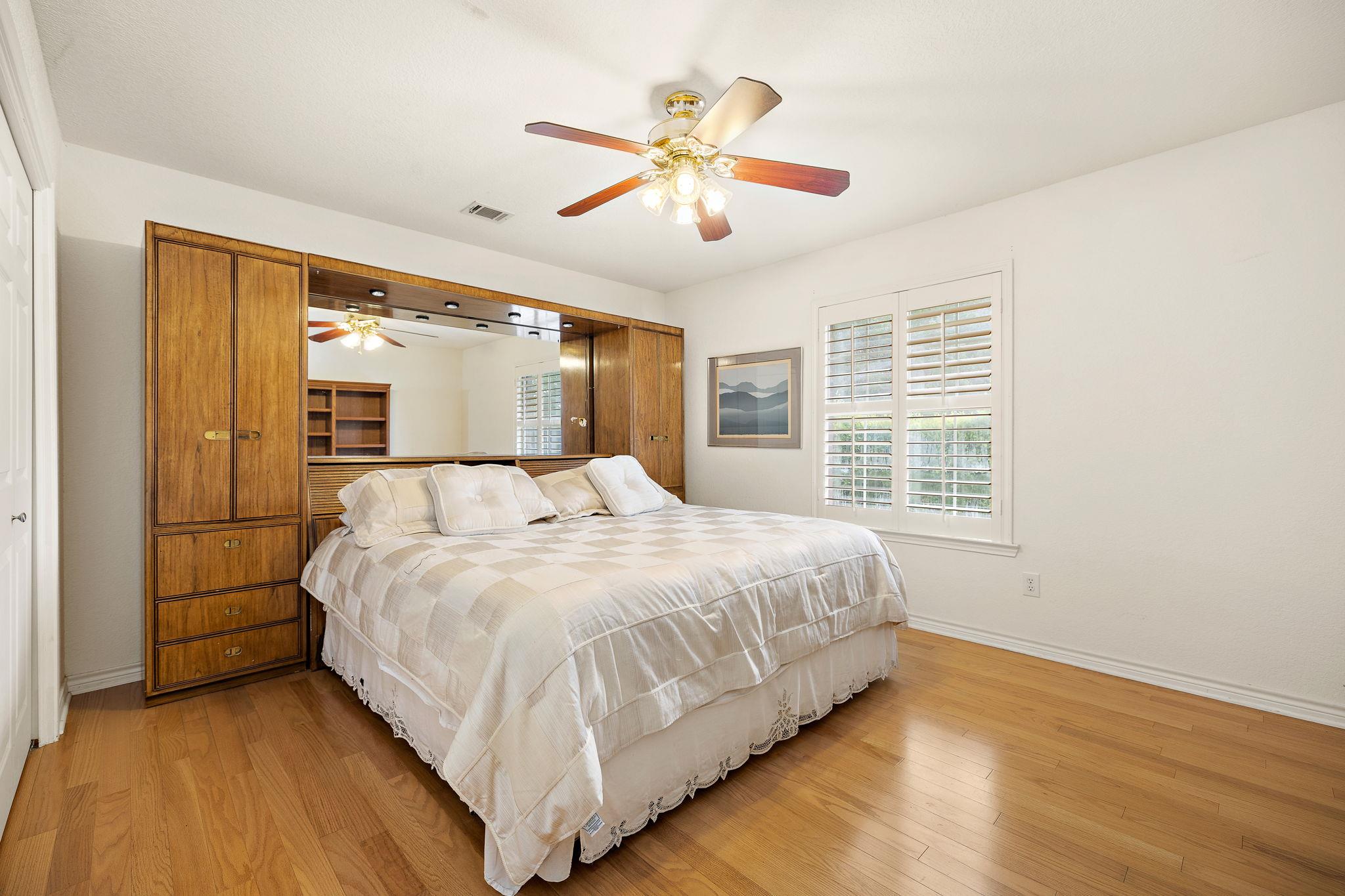 15 Meadow Run, Round Rock, TX 78664