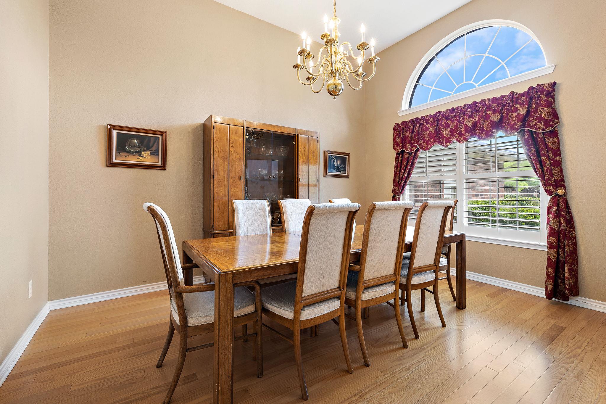 15 Meadow Run, Round Rock, TX 78664