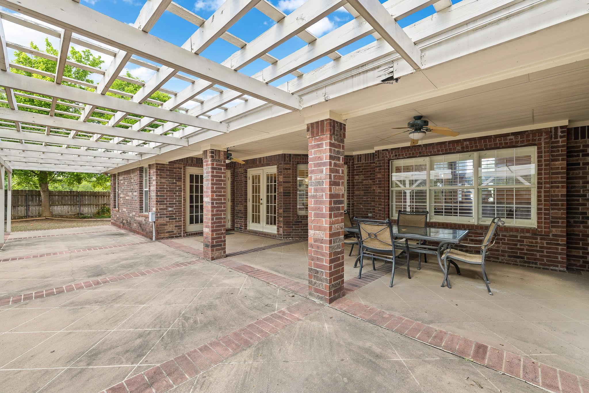 15 Meadow Run, Round Rock, TX 78664