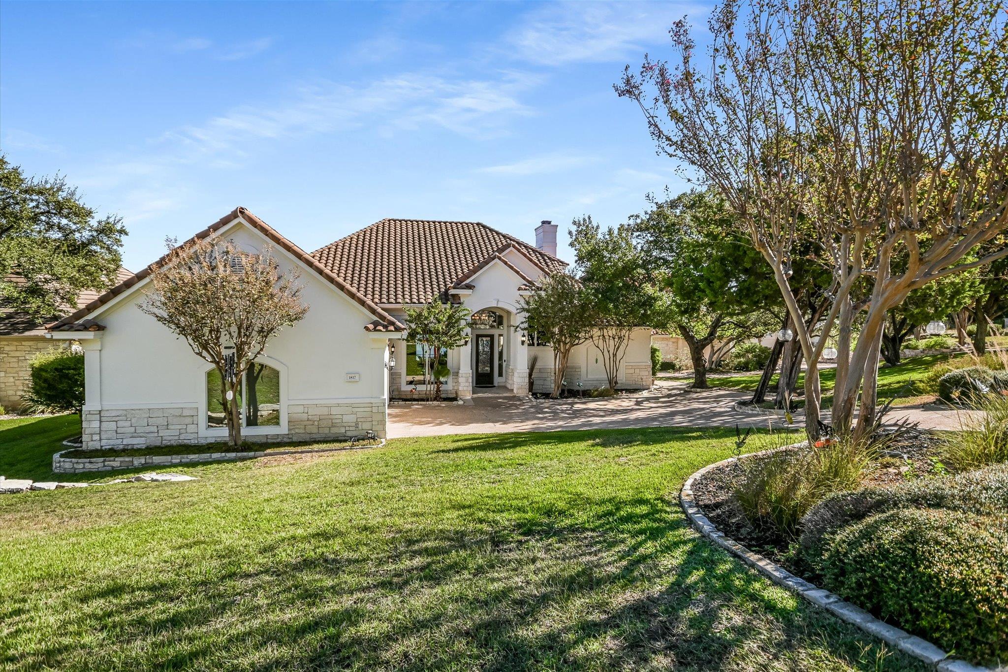 1817 Kingfisher Ridge Cv, Lago Vista, TX 78645