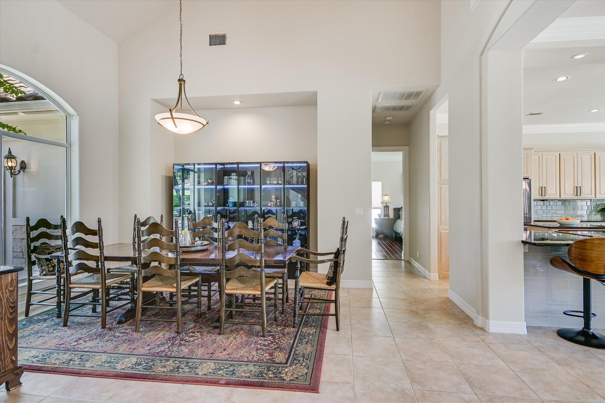 1817 Kingfisher Ridge Cv, Lago Vista, TX 78645