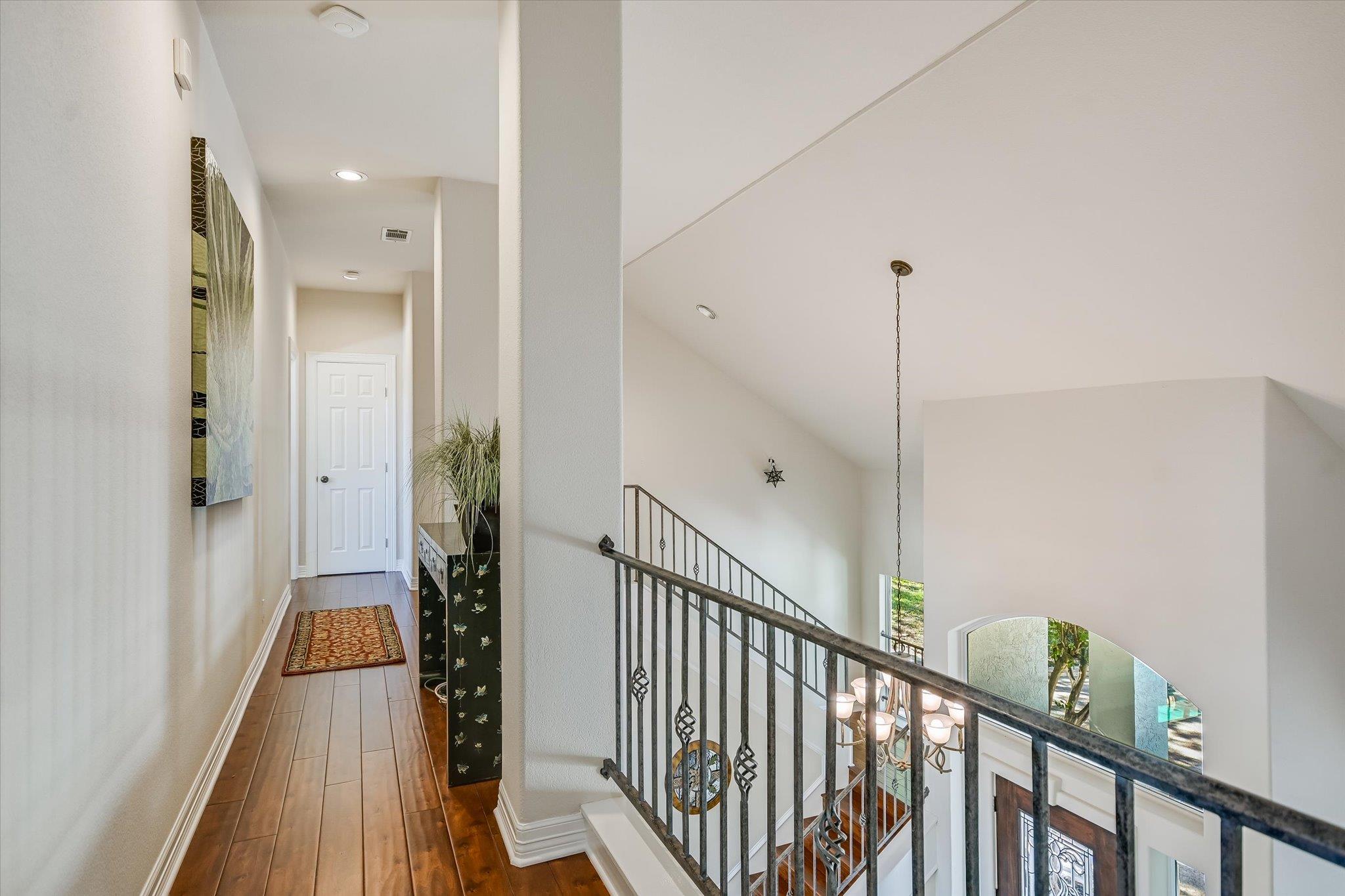 1817 Kingfisher Ridge Cv, Lago Vista, TX 78645