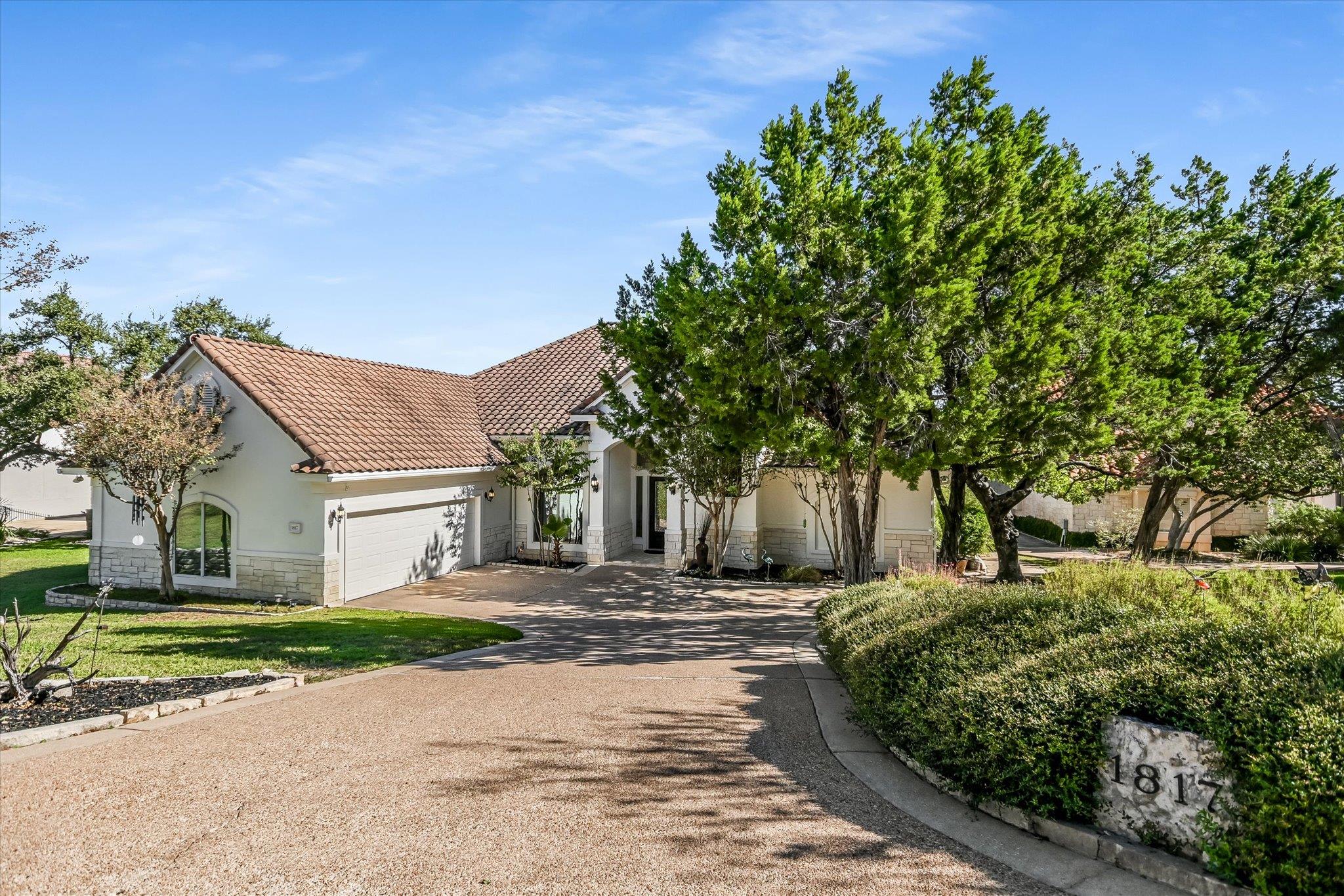 1817 Kingfisher Ridge Cv, Lago Vista, TX 78645