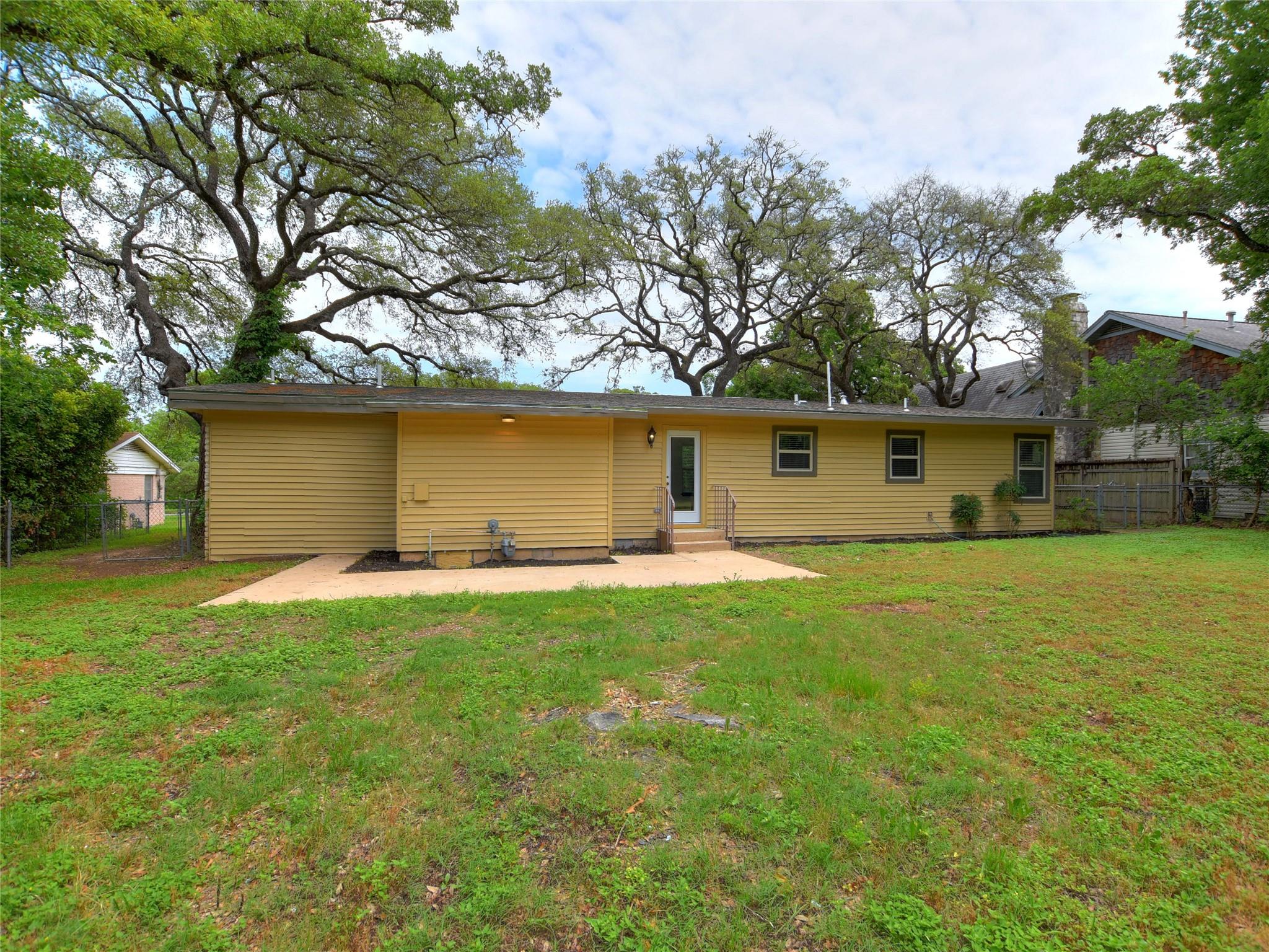 11800 Tedford St, Austin, TX 78753