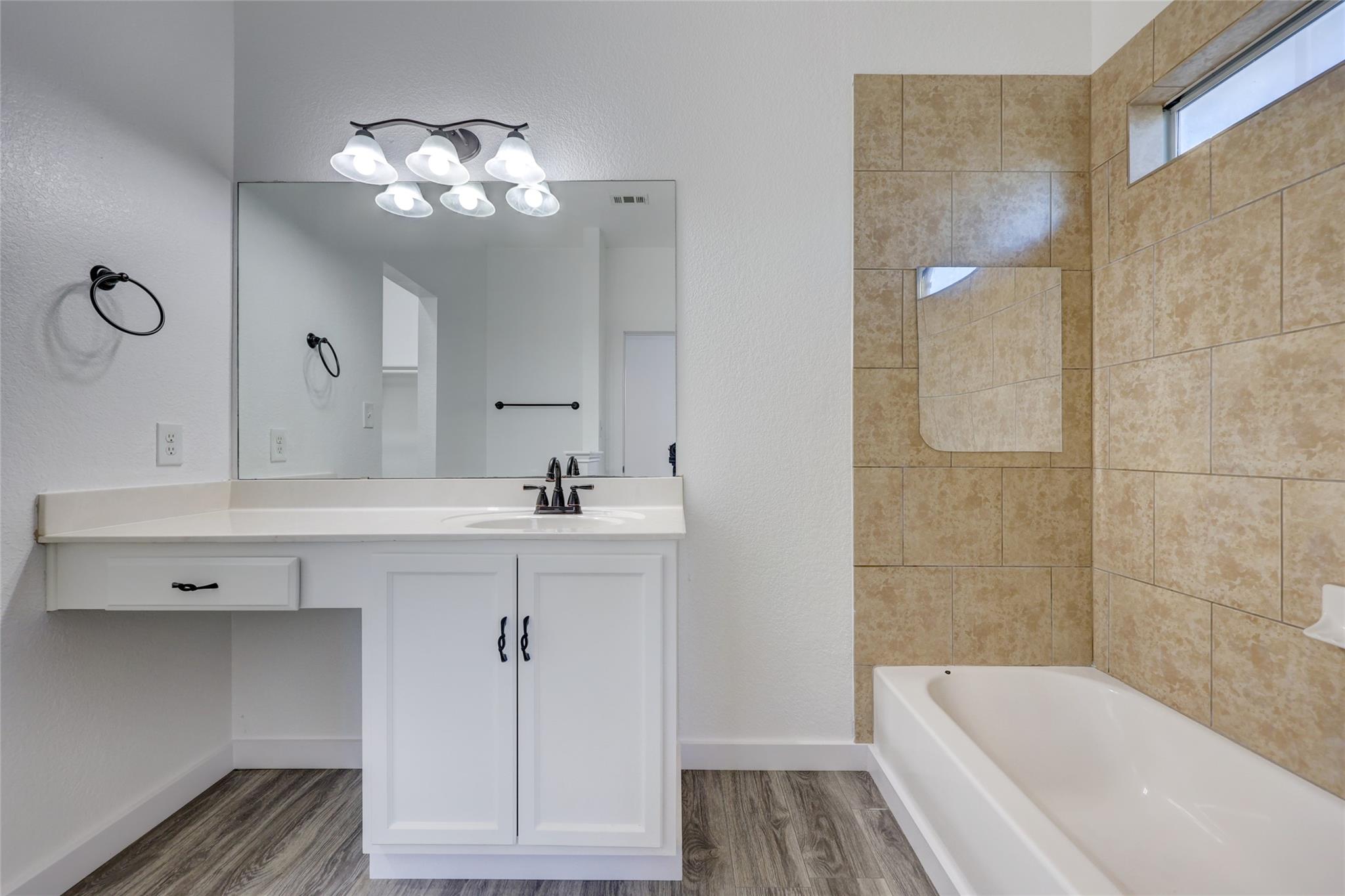 15218 Parrish Ln, Austin, TX 78725