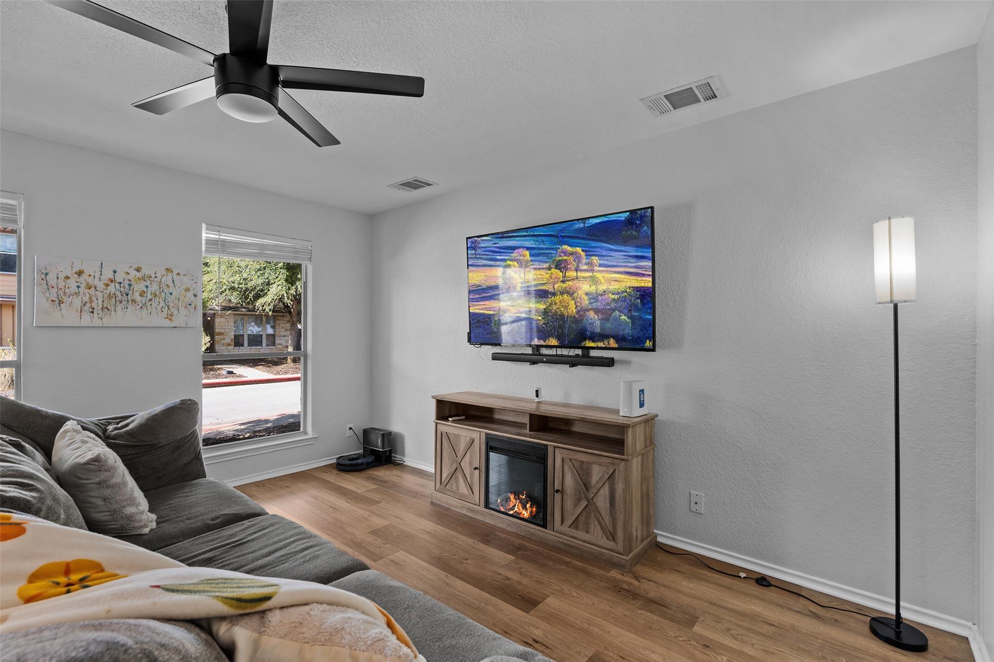 4529 Best Way Ln, Austin, TX 78725