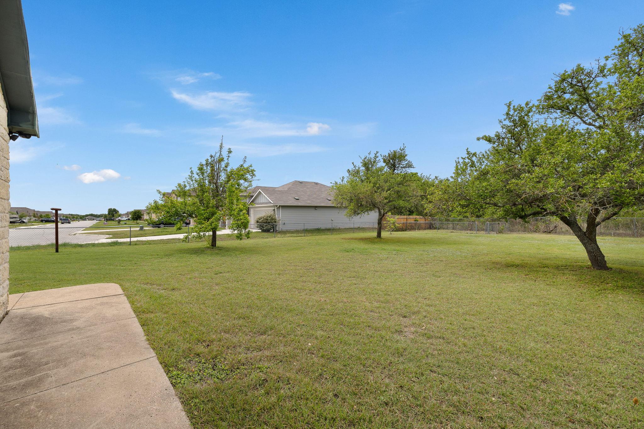 306 Dove Trl, Bertram, TX 78605