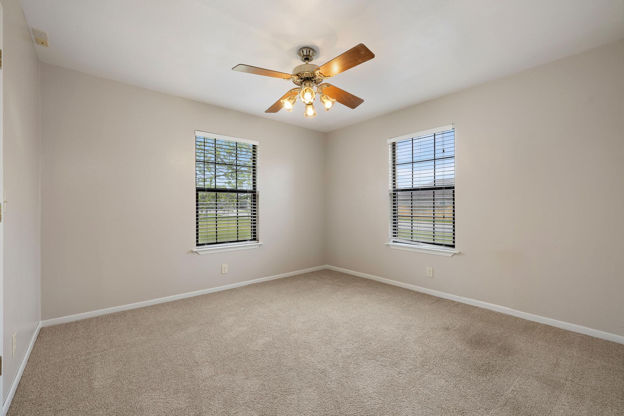 306 Dove Trl, Bertram, TX 78605